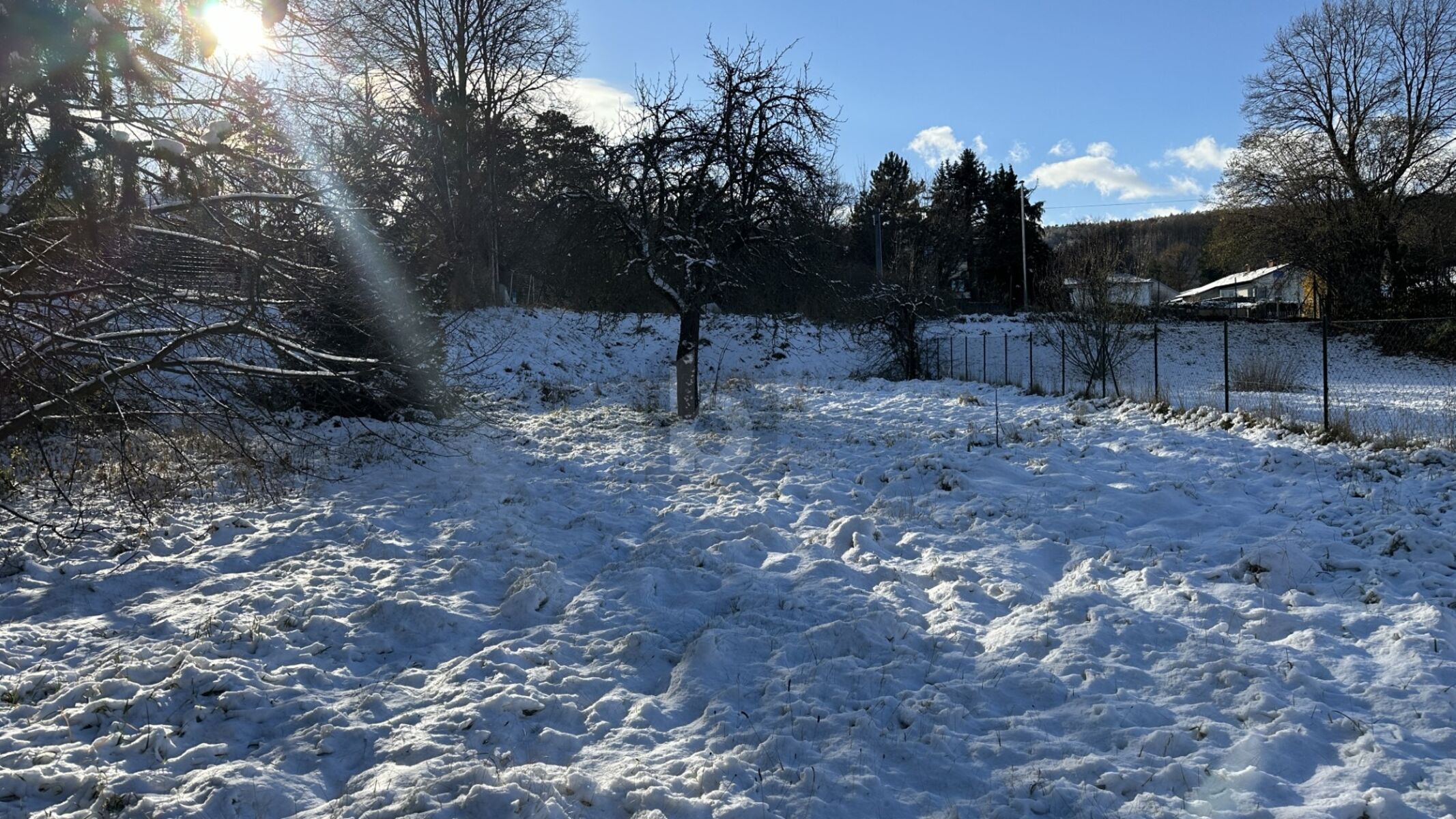 IN BAHNHOFSN�HE MIT GUTER INFRASTRUKTUR - AUFGESCHLOSSEN