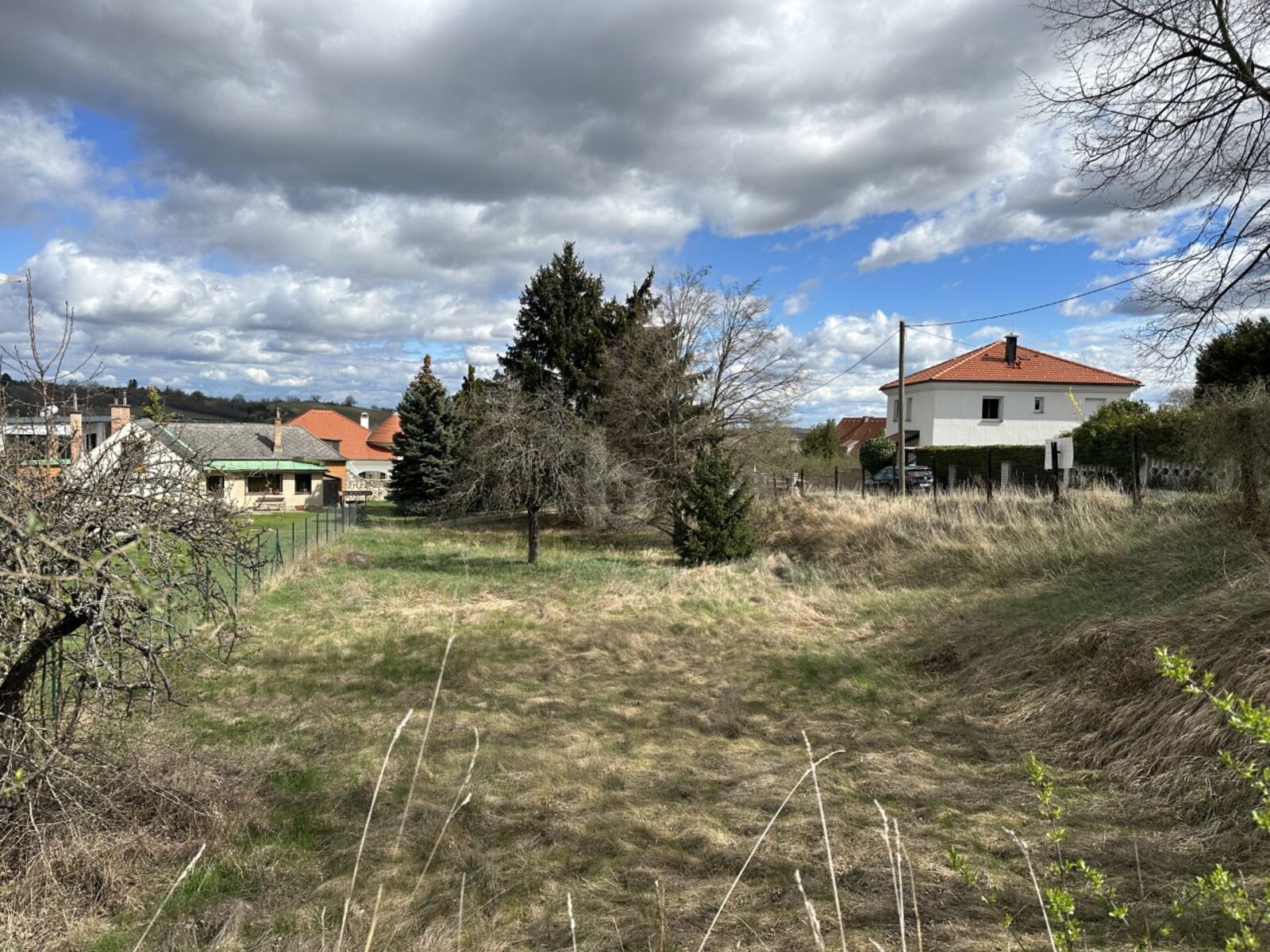 IN BAHNHOFSNÄHE MIT GUTER INFRASTRUKTUR - AUFGESCHLOSSEN / / 7202 Bad Sauerbrunn / Bild 1