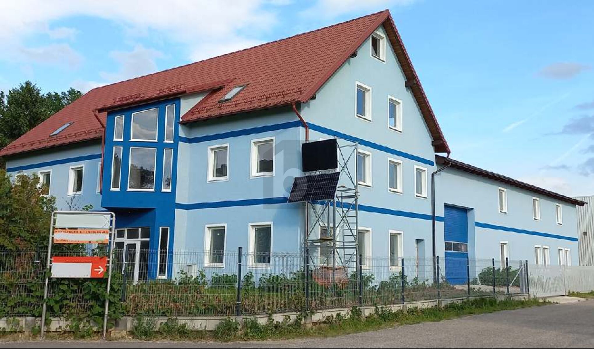 BETRIEBSOBJEKT MIT GROER FLCHE