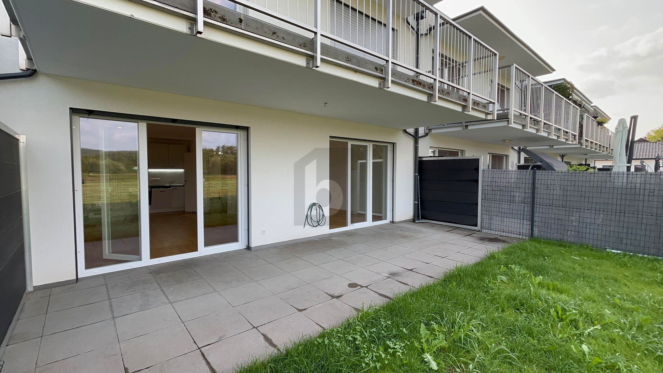 SONNIGE MODERNE GARTENWOHNUNG  /  / 5230 Mattighofen / Bild 3