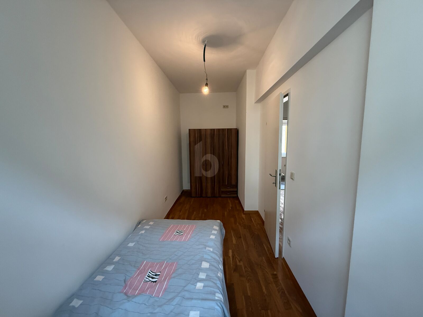 CHARMANTE SINGLEWOHNUNG - 5 MIN ZU U3 /  / 1150 Wien / Bild 2