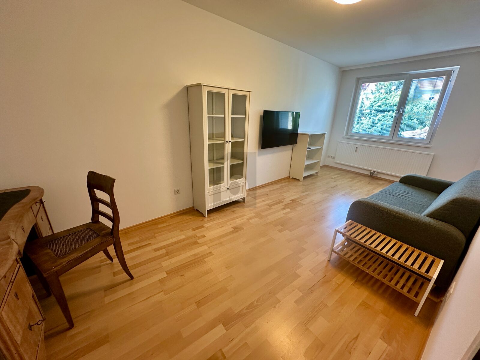 VOLLMBLIERT MIT STELLPLATZ UND VIEL LICHT /  / 1160 Wien / Bild 4