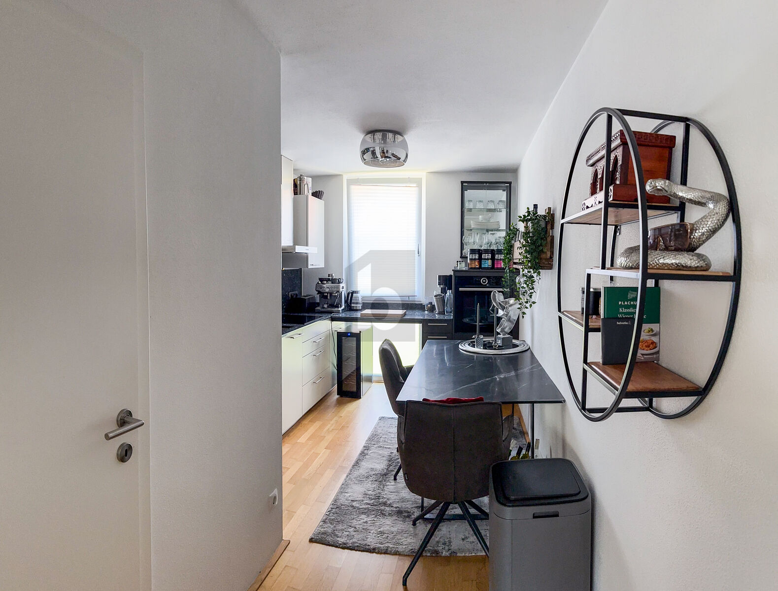 SUPER ZUSTAND IN RUHIGER LAGE MIT BALKON /  / 5020 Salzburg / Bild 1