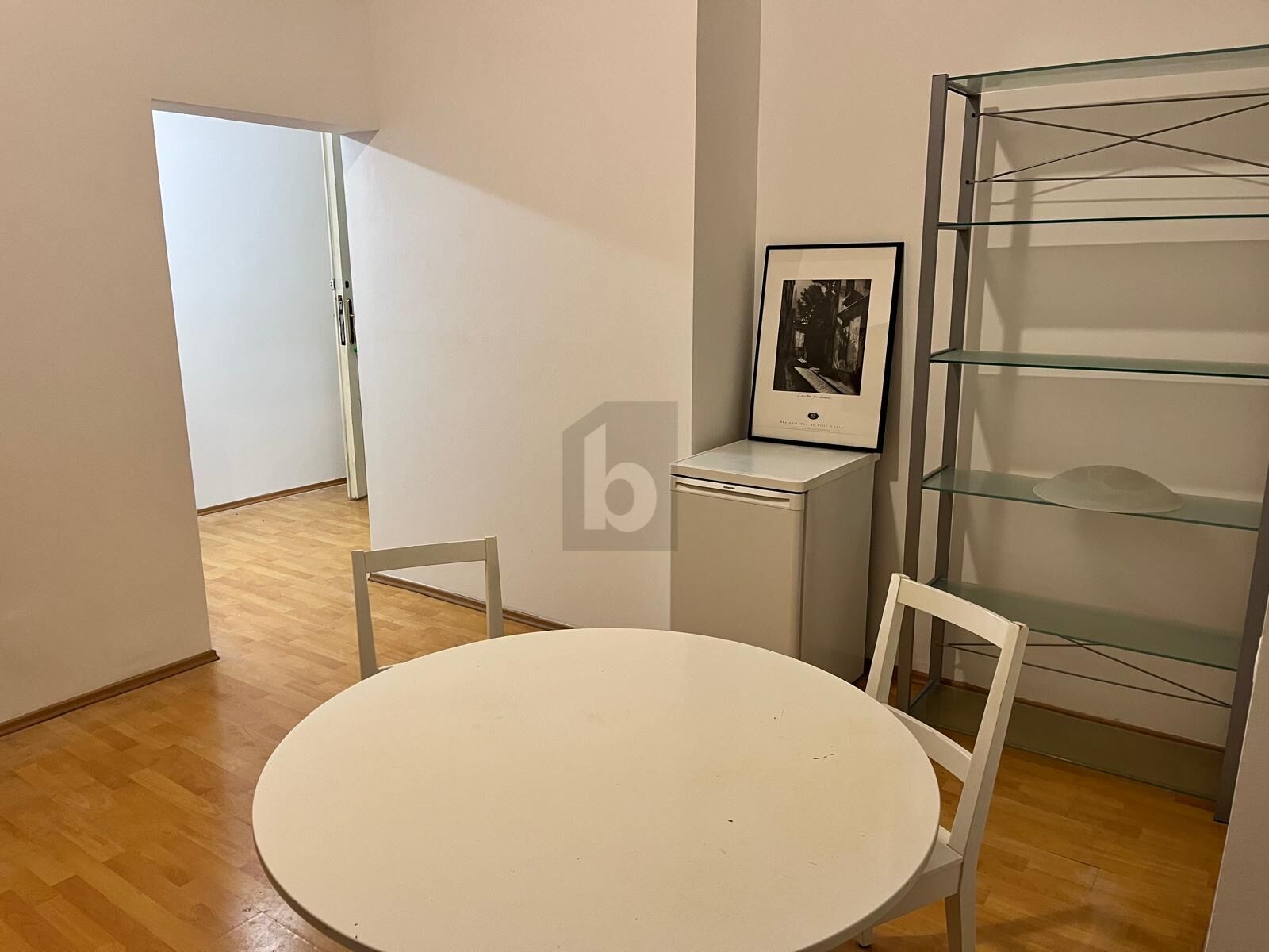  ZENTRAL MIT CHARME UND TEILMBLIERUNG /  / 1150 Wien / Bild 3