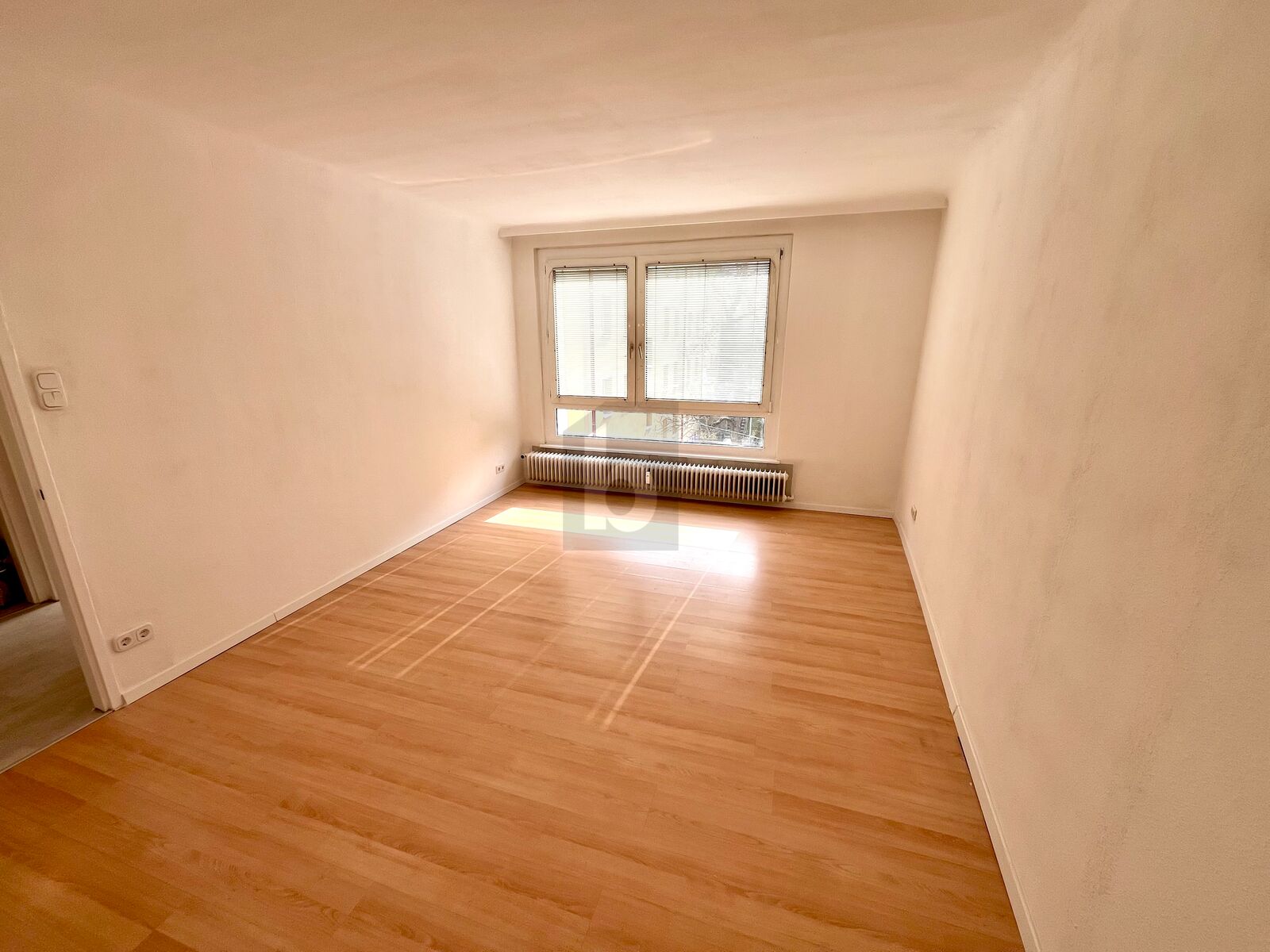 PREISHIT! CHARMANT & BESTLAGE MIT POTENZIAL /  / 1180 Wien / Bild 2