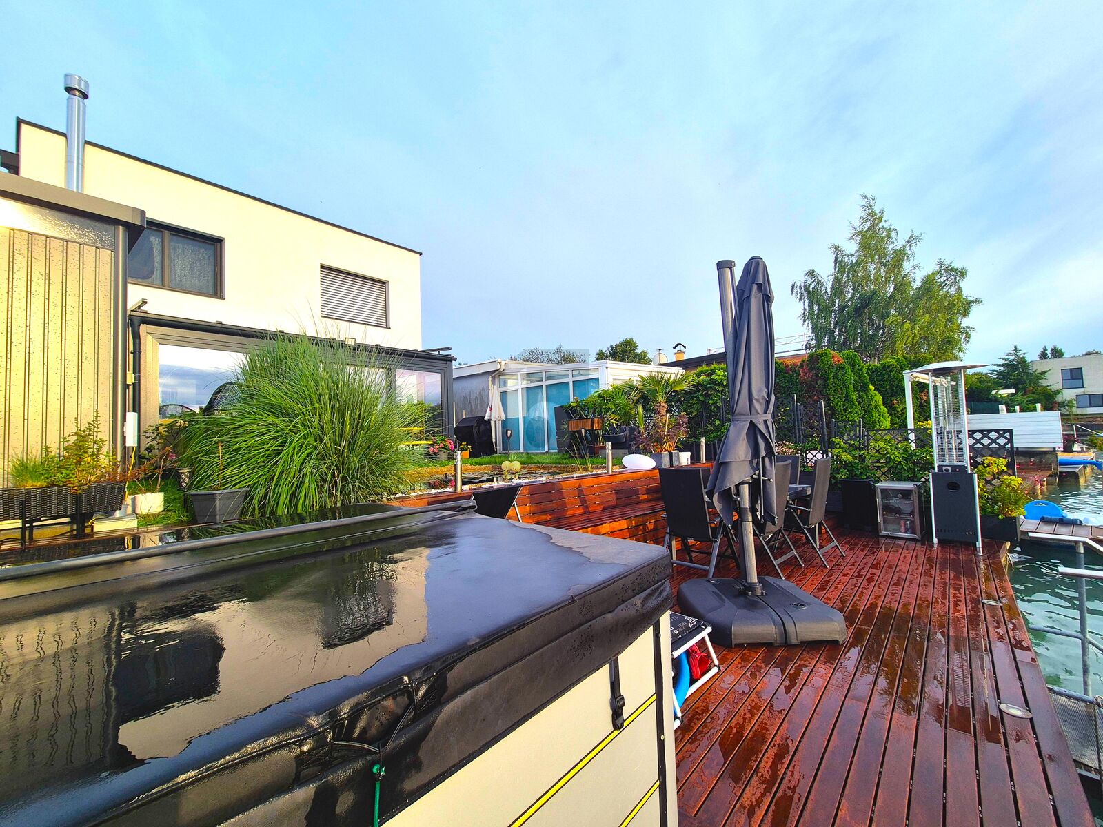 Preisreduktion! EIN ZUHAUSE FR DIE SEELE ? RUHE, ELEGANZ UND TECHNIK AUF HCHSTEM NIVEAU /  / 2482 Mnchendorf / Bild 1