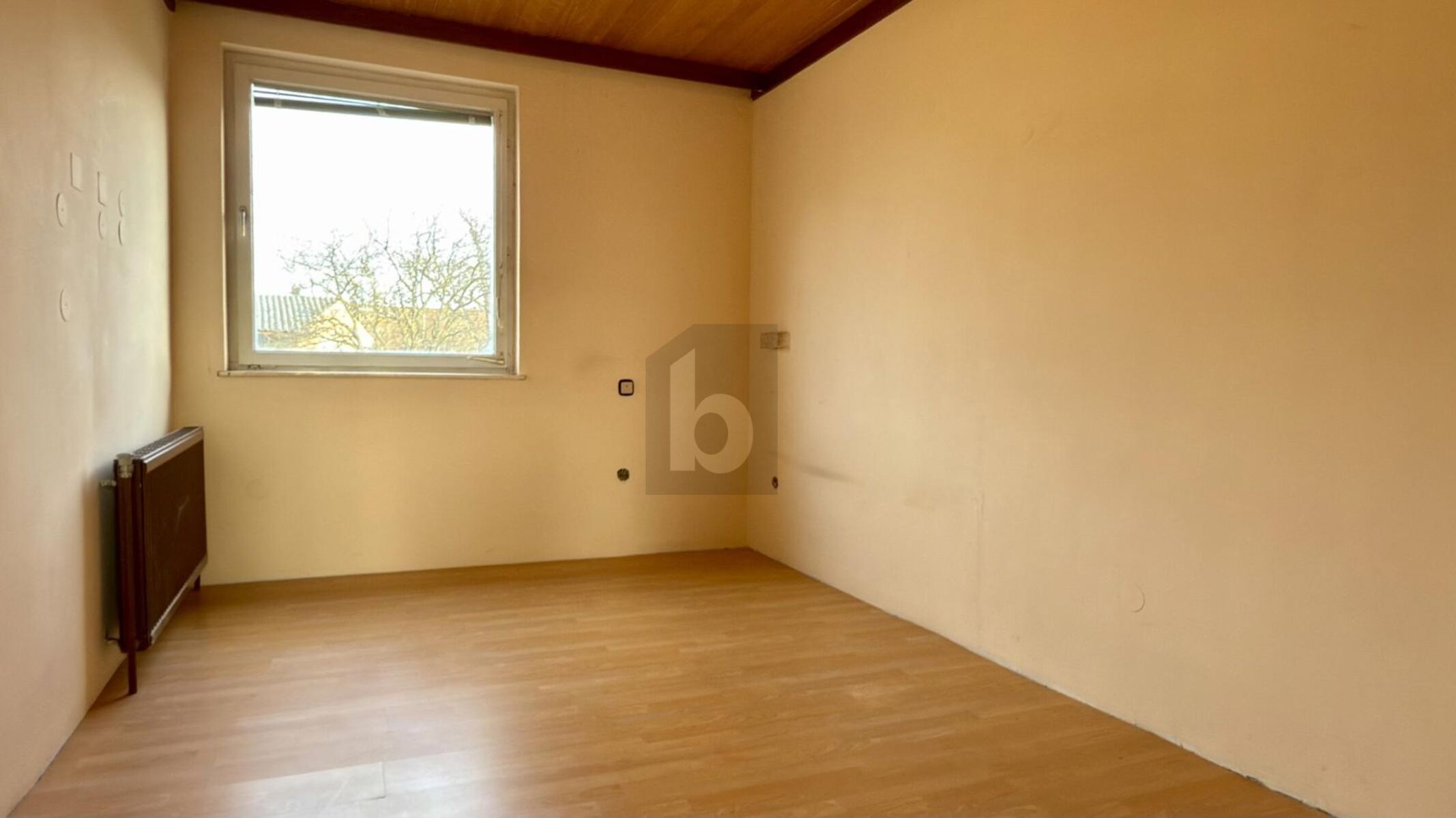 GER�UMIGER BUNGALOW MIT 149 QM KELLER IN TOP  SIEDLUNGSLAGE /  / 7301&nbsp;Deutschkreutz / Bild 3