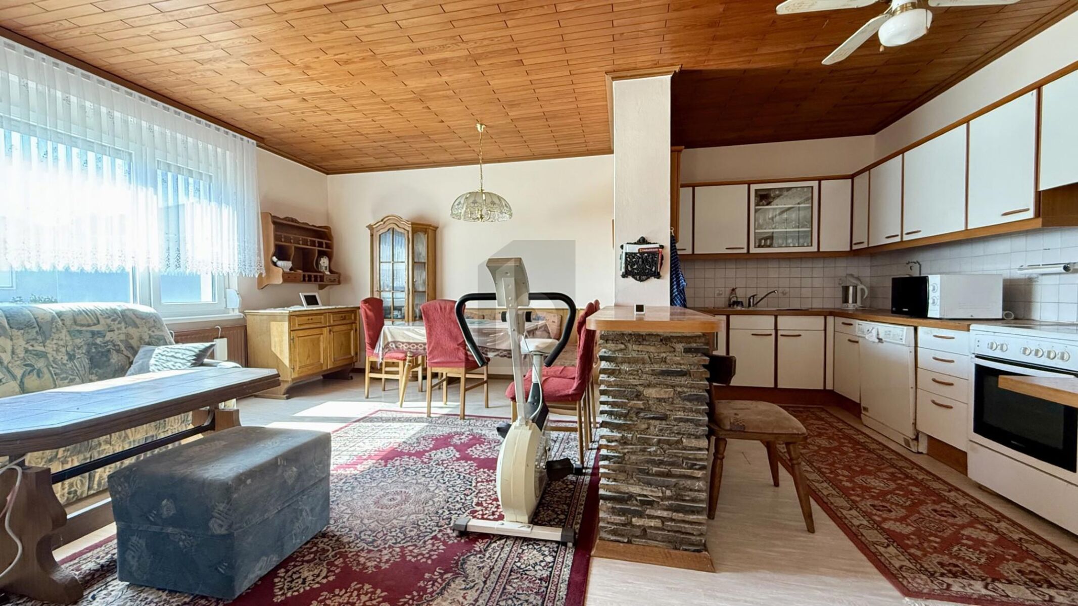 SONNIGER BUNGALOW MIT XXL KELLER UND TOP INFRASTRUKTUR /  / 7301 Deutschkreutz / Bild 1