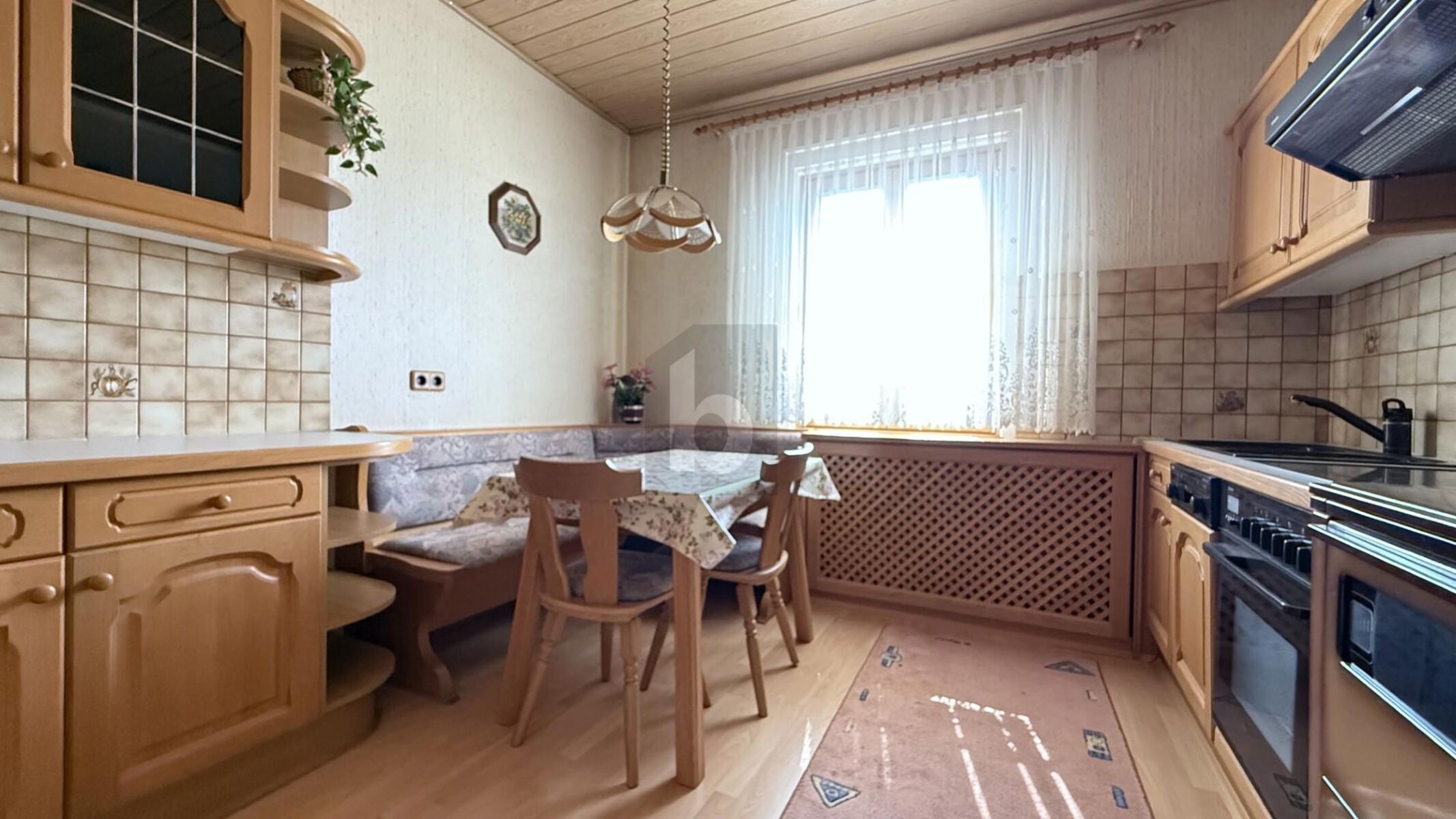 BUNGALOW MIT XXL GARTEN, KELLER & NEBENGEBUDE IN TOP RUHELAGE /  / 7304 Nebersdorf / Bild 4