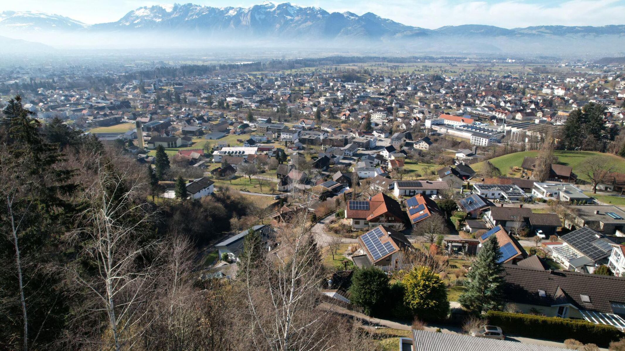 GRO MIT TOP AUSSICHT UND LAGE  