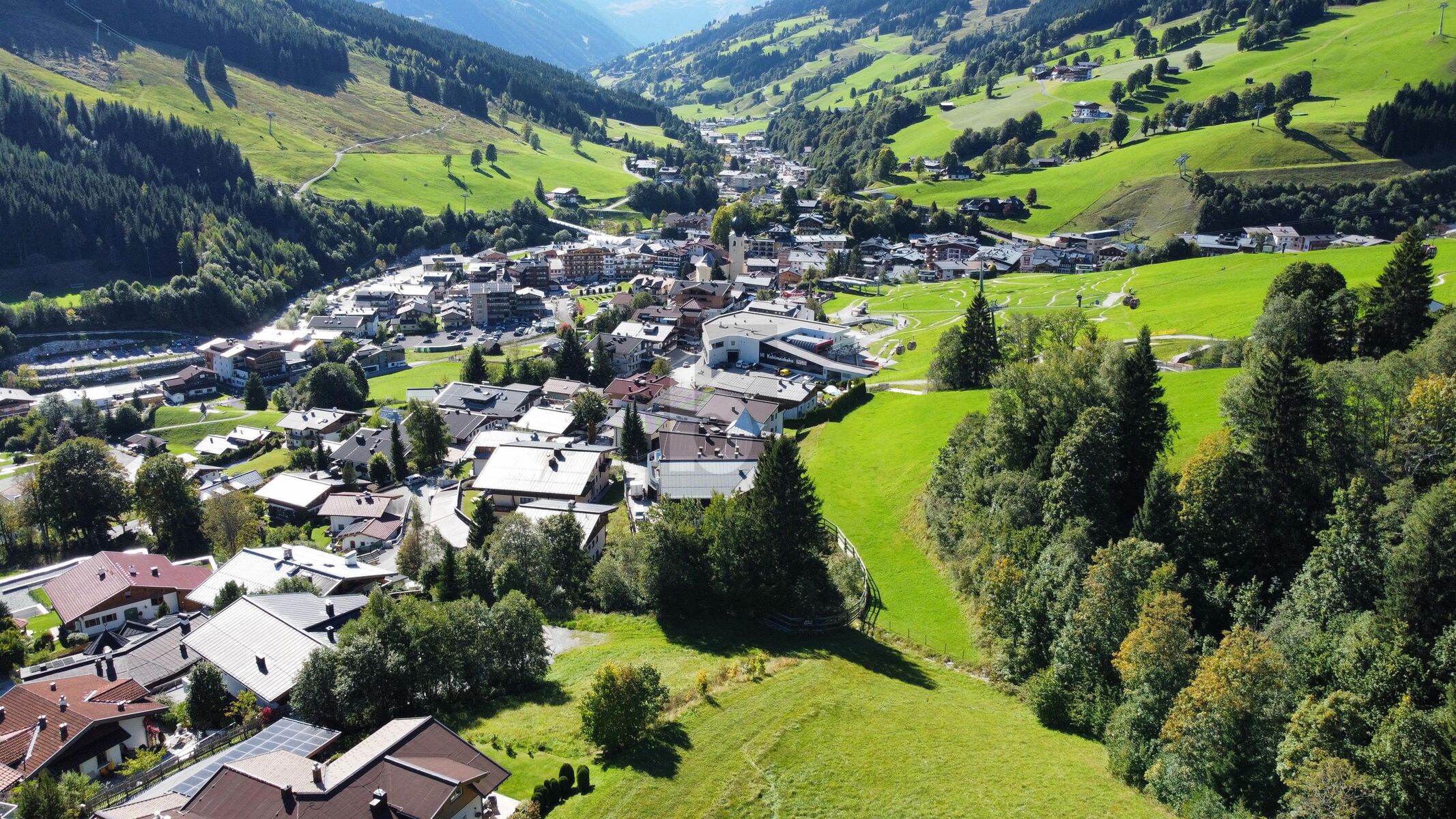 RARITT! TRAUMLAGE MIT AUSBLICK UND RUHE! /  / 5753 Saalbach / Bild 1