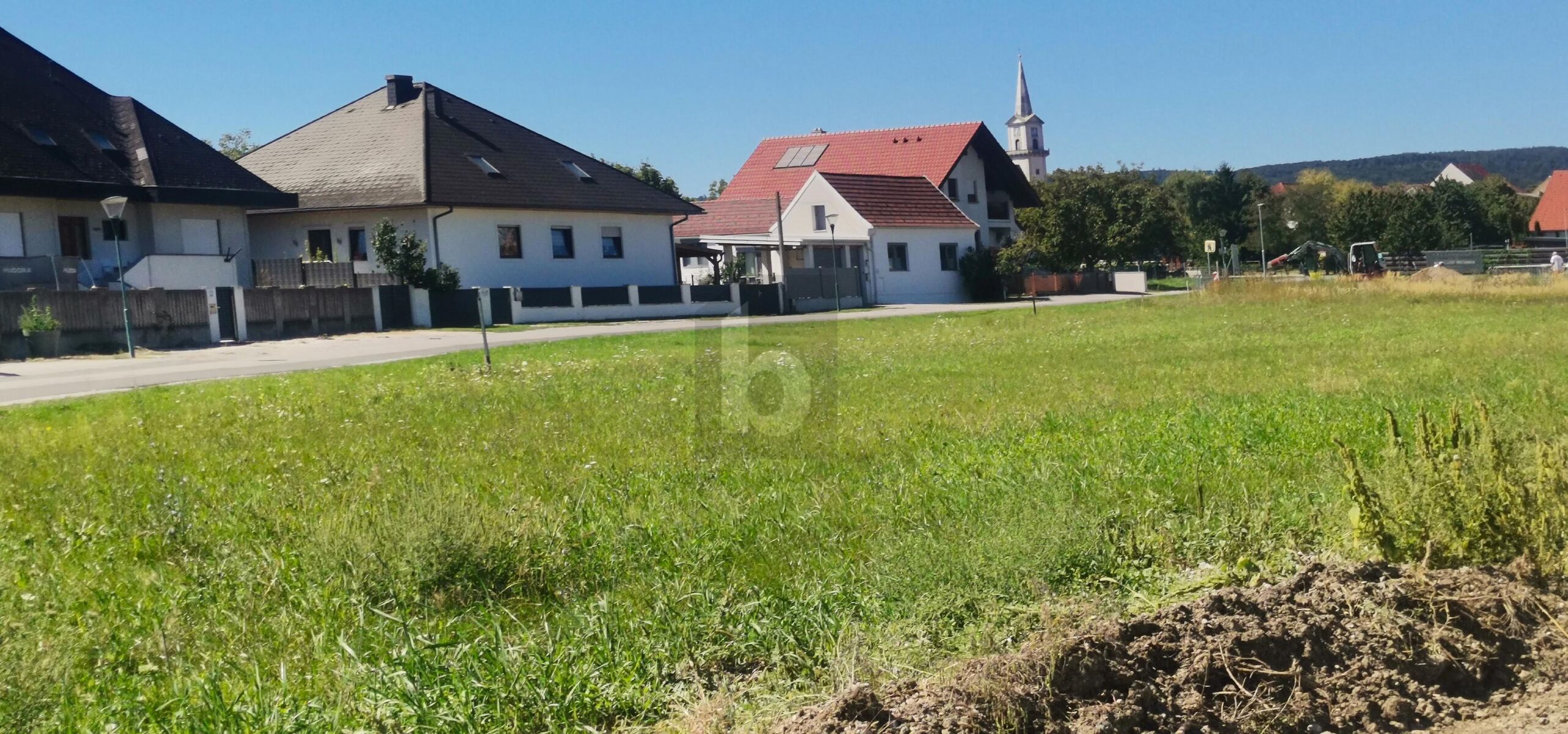 RUHIG GELEGEN - BIS ZU ACHT WOHNEINHEITEN MGLICH /  / 7083 Purbach am Neusiedler See / Bild 4