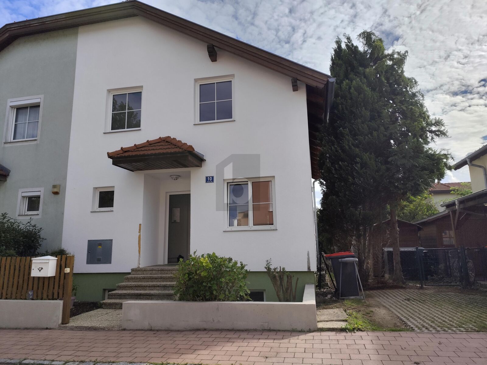 TERRASSENTRAUM! ABSOLUTE RUHE UND DOCH ZENTRAL! /  / 2544 Leobersdorf / Bild 1