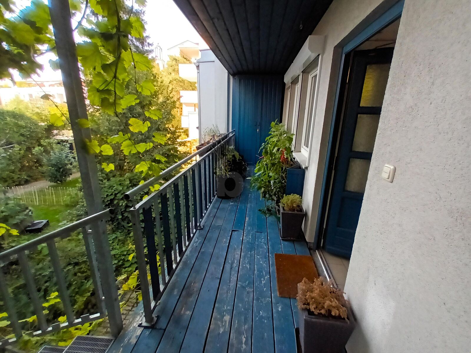 MIT LOGGIA UND GARTEN - IDEAL FR SINGLE ODER PAAR /  / 8010 Graz / Bild 4