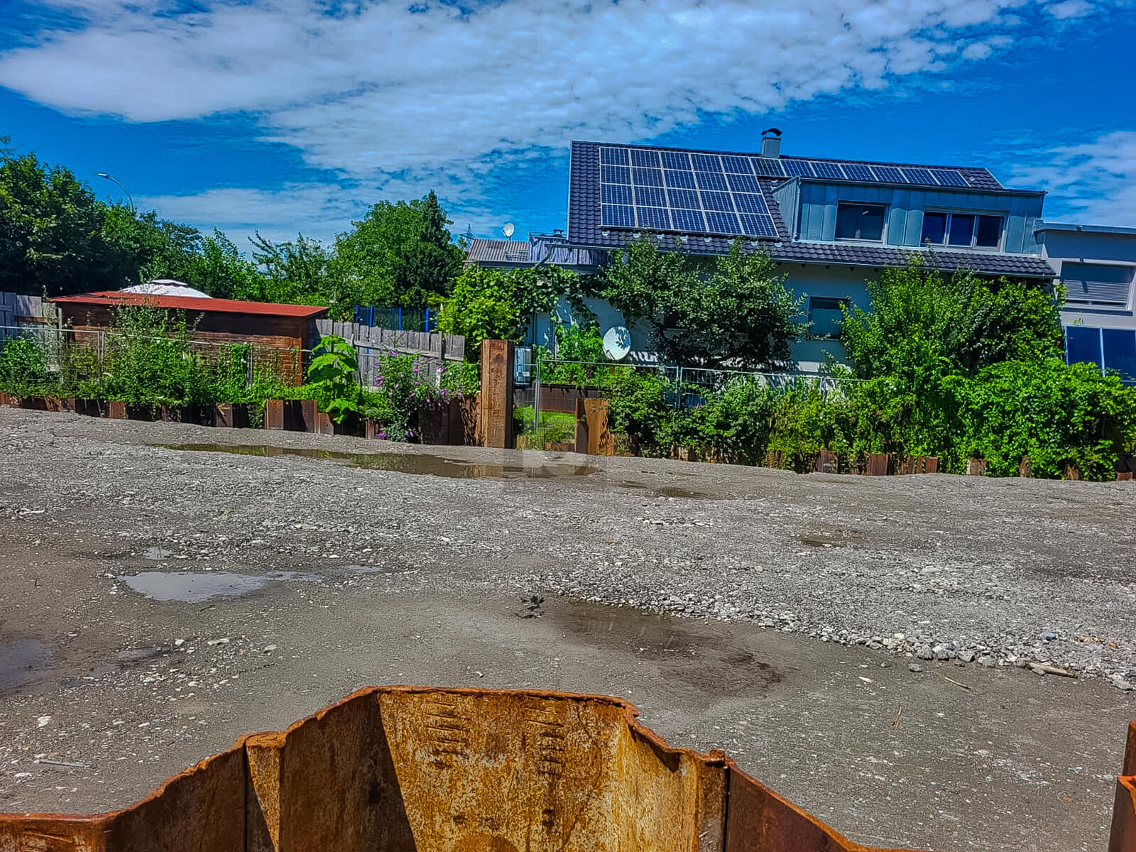 RUHIG GELEGENES GRUNDSTÜCK IN ZENTRALER LAGE / / 6845 Hohenems / Bild 1