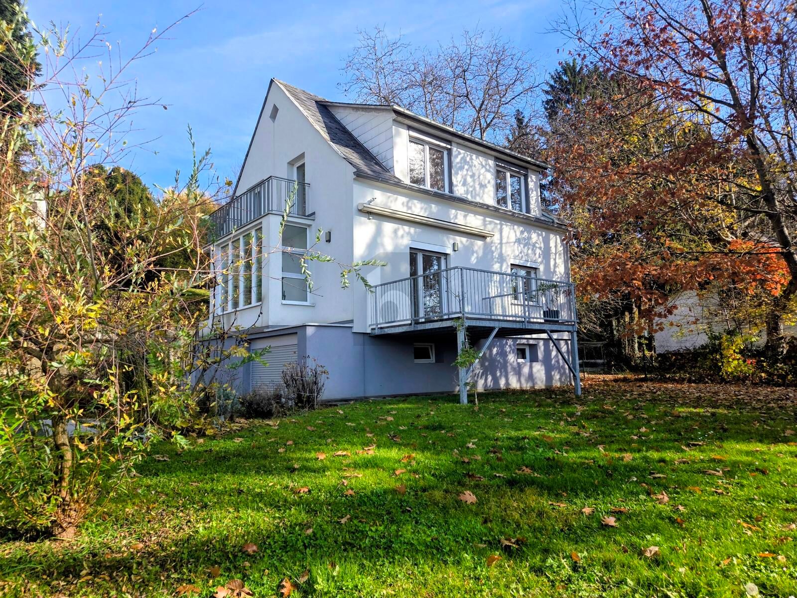 EXKLUSIV MIT MODERNISIERTEM ALTBESTAND UND PANORAMABLICK - IN ST. PETER