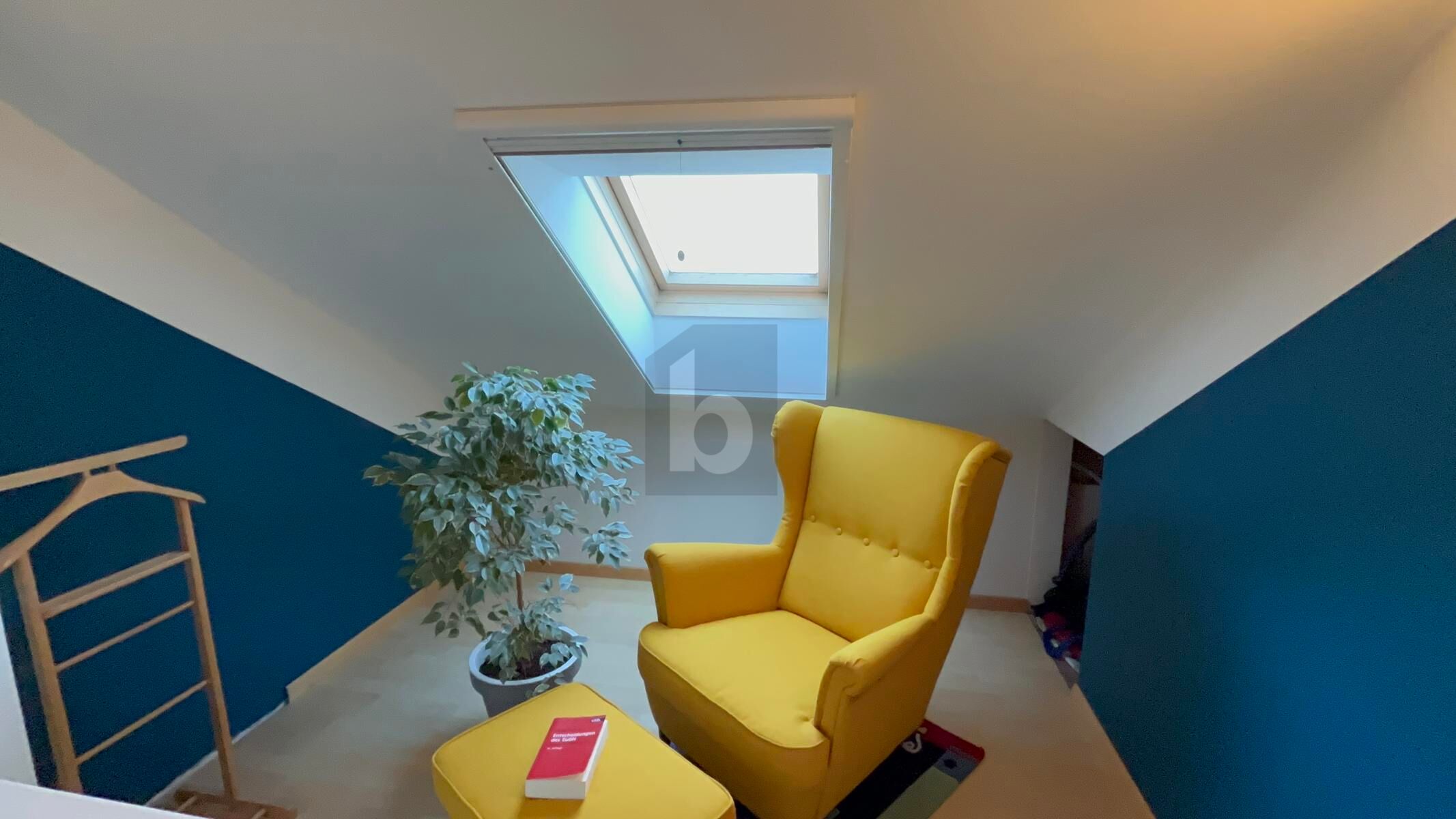 PREISHIT! FAMILIENFREUNDLICHES REIHENENDHAUS MIT DACHAUSBAU UND GARTEN /  / 5204 Straßwalchen / Bild 4