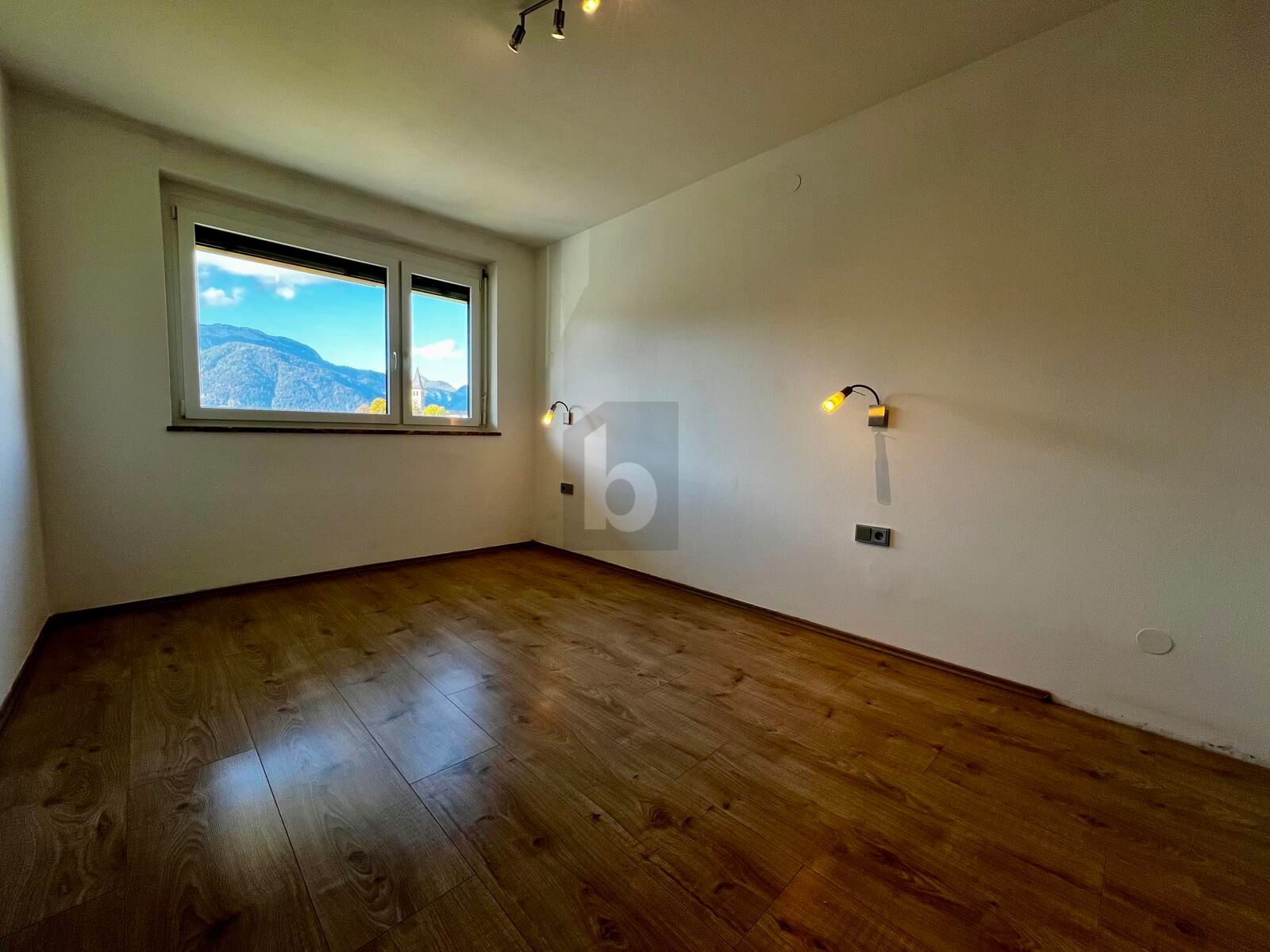 ZENTRAL, SONNIGER BALKON, STELLPLATZ - ALLES WAS MAN BRAUCHT! /  / 5760 Saalfelden am Steinernen Meer / Bild 3