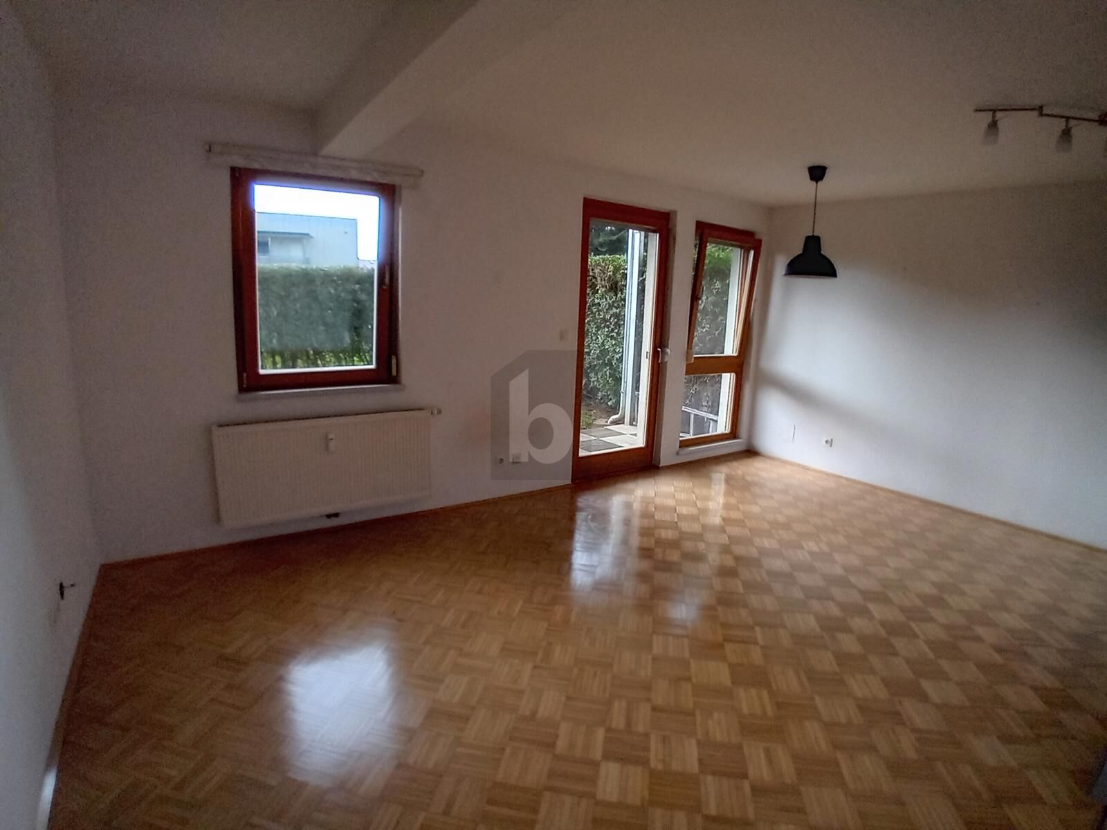 WOHNEN MIT GARTENIDYLLE ? WOHNHIT NAHE MURPARK / / 8041 Graz / Bild 2