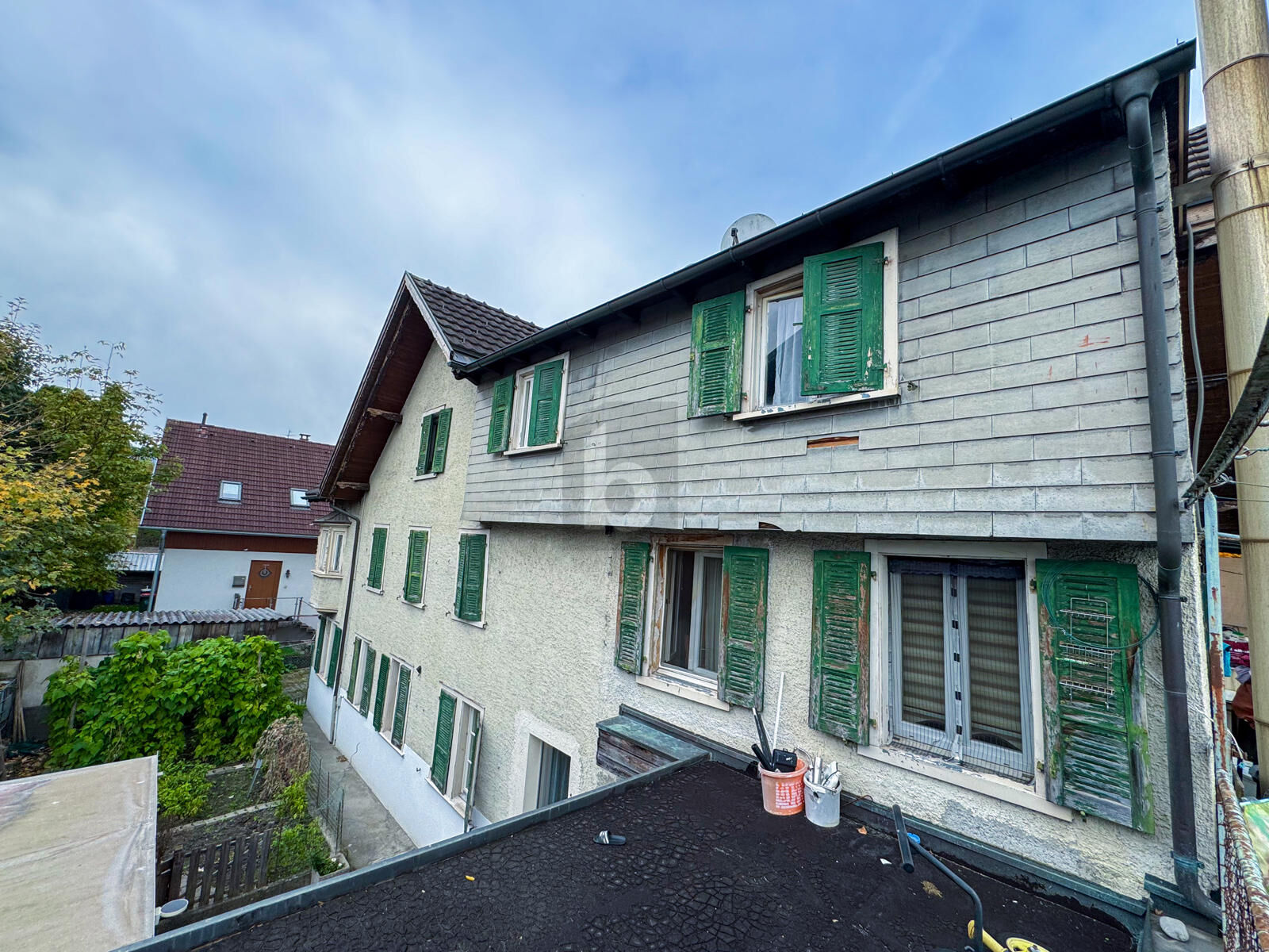 GROßES MEHRFAMILIENHAUS IN GUTER LAGE ZUM TOP PREIS /  / 6890 Lustenau / Bild 1