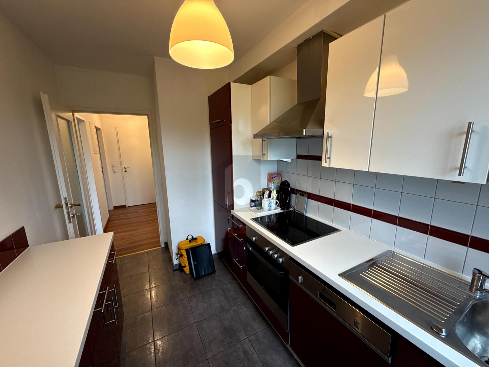 CHARMANTES OBJEKT MIT TERRASSE & ZWEI GARAGENPLTZEN IM 13. BEZIRK /  / 1130 Wien / Bild 1