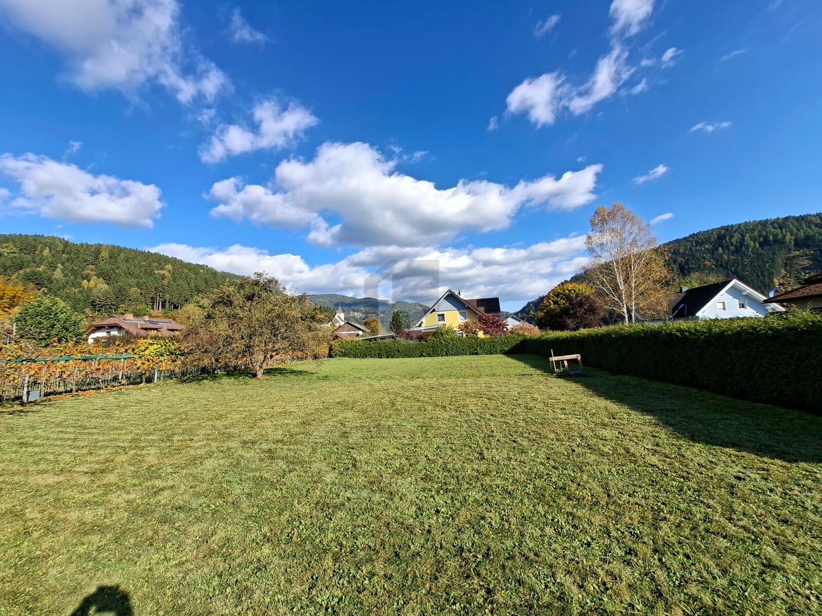 SONNIG IN RUHIGER WOHNGEGEND