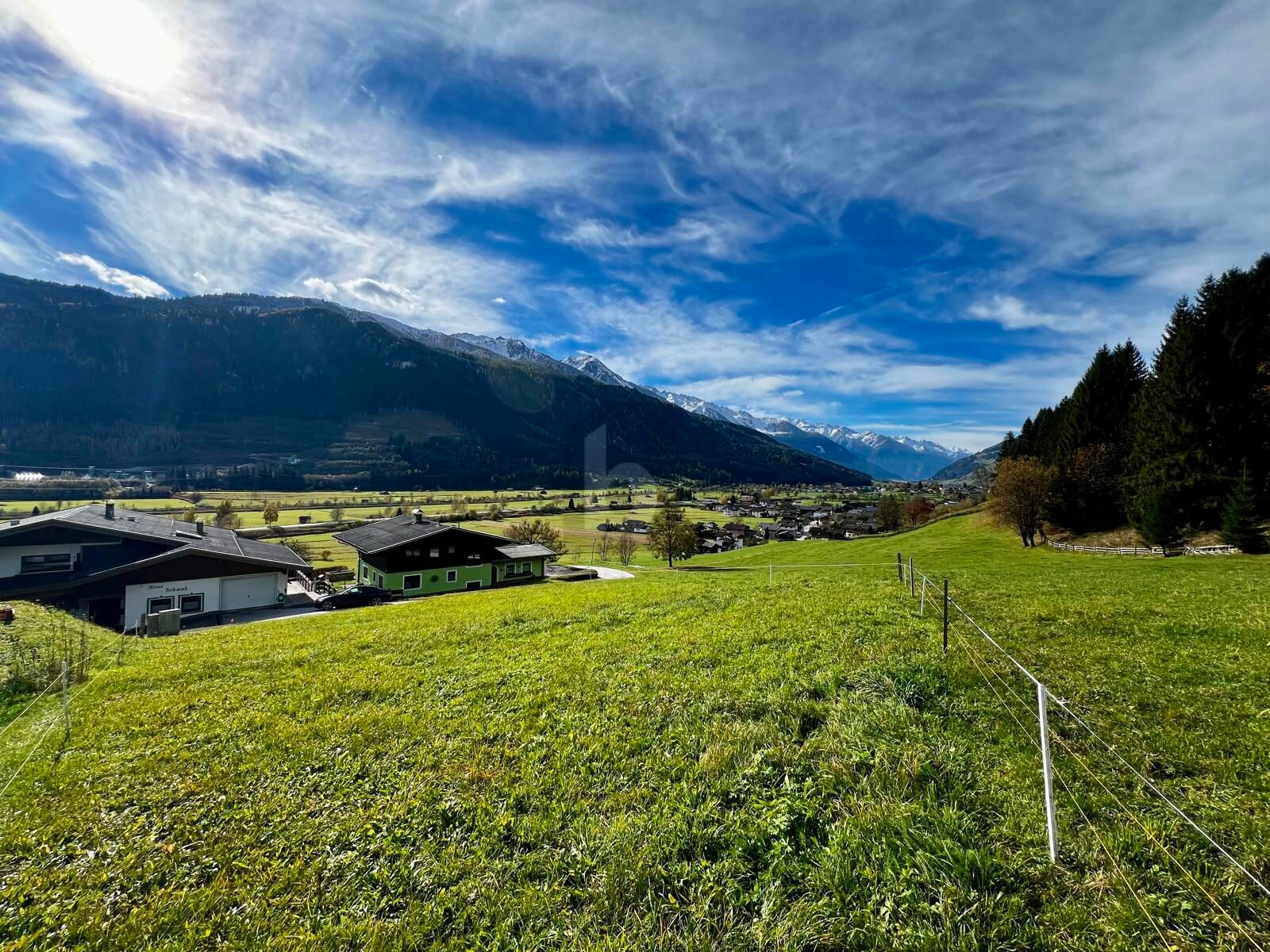 TRAUMHAFTE AUSSICHT! RUHELAGE MIT VIEL SONNE /  / 5733 Bramberg am Wildkogel / Bild 1