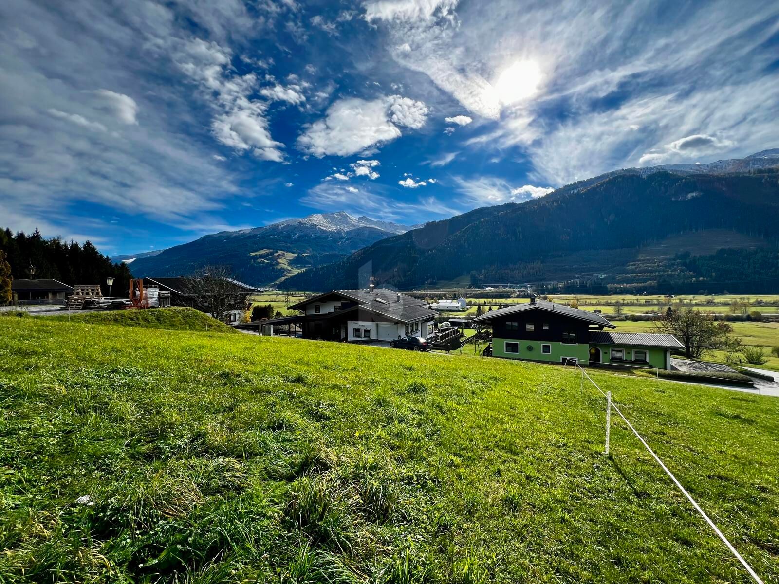 TRAUMHAFTE AUSSICHT! RUHELAGE MIT VIEL SONNE /  / 5733 Bramberg am Wildkogel / Bild 2