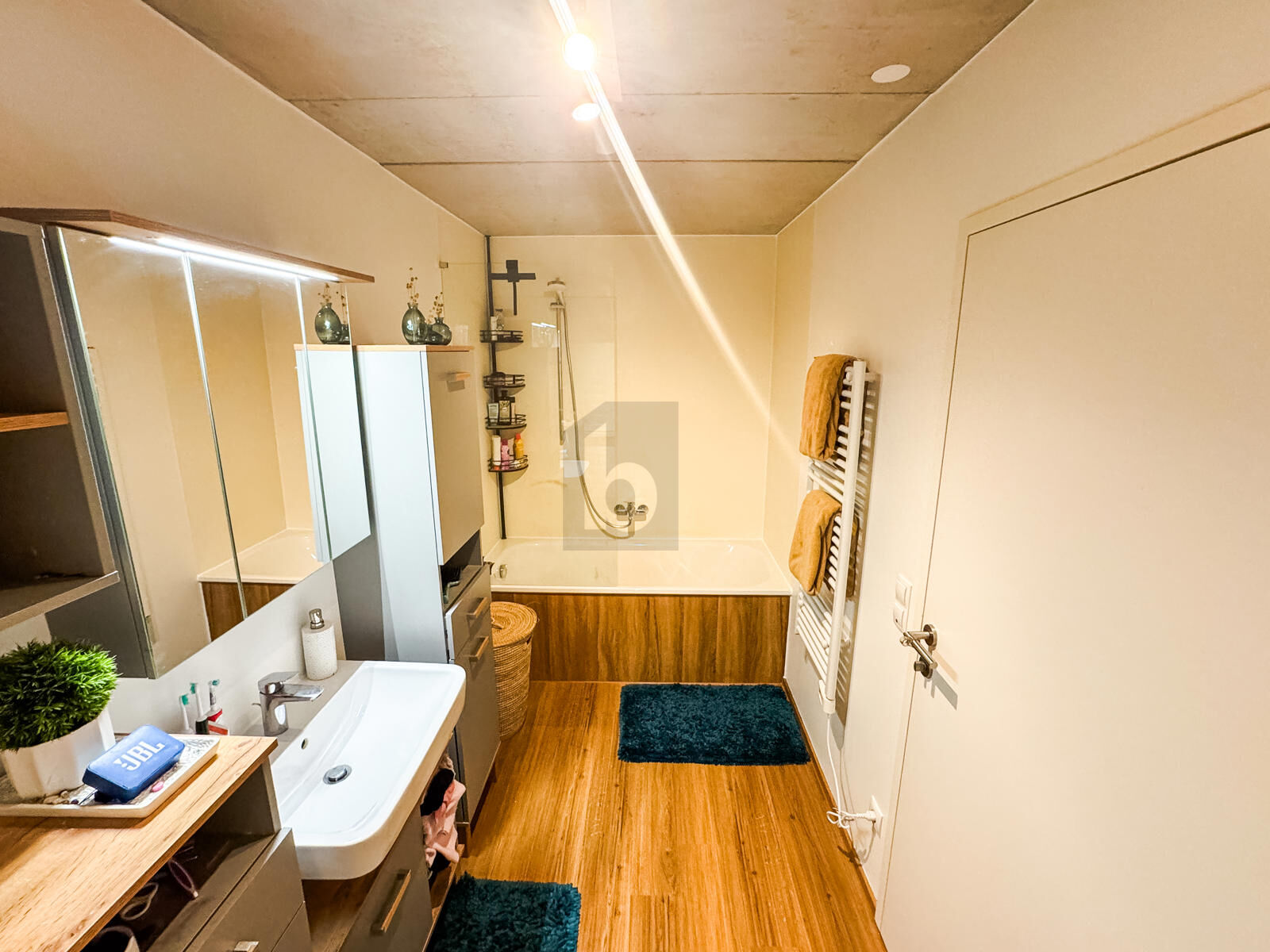 MODERN MIT GARTEN & DACHTERRASSE IN TOP LAGE ! / / 6890 Lustenau / Bild 4