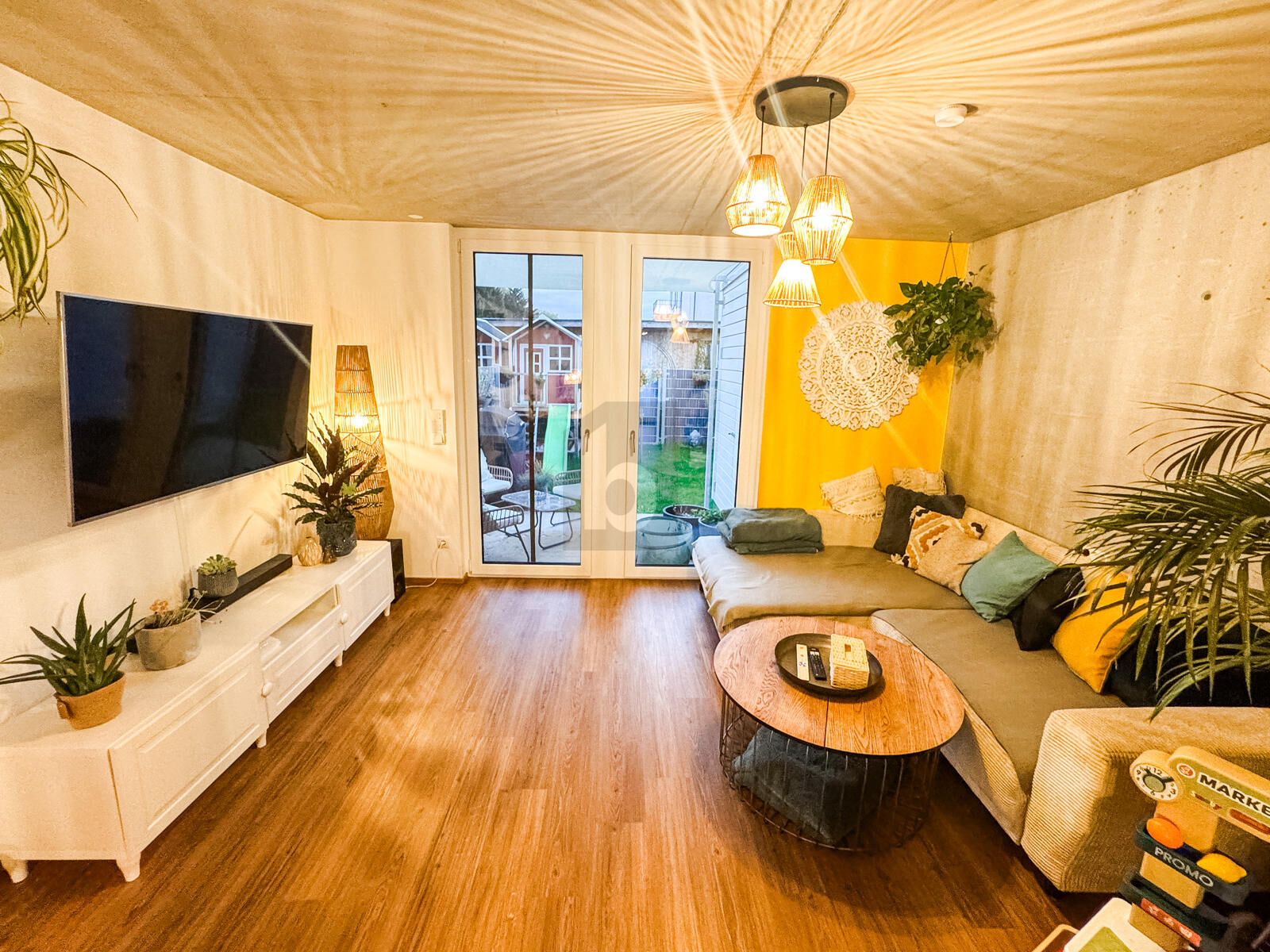 MODERN MIT GARTEN & DACHTERRASSE IN TOP LAGE ! / / 6890 Lustenau / Bild 2