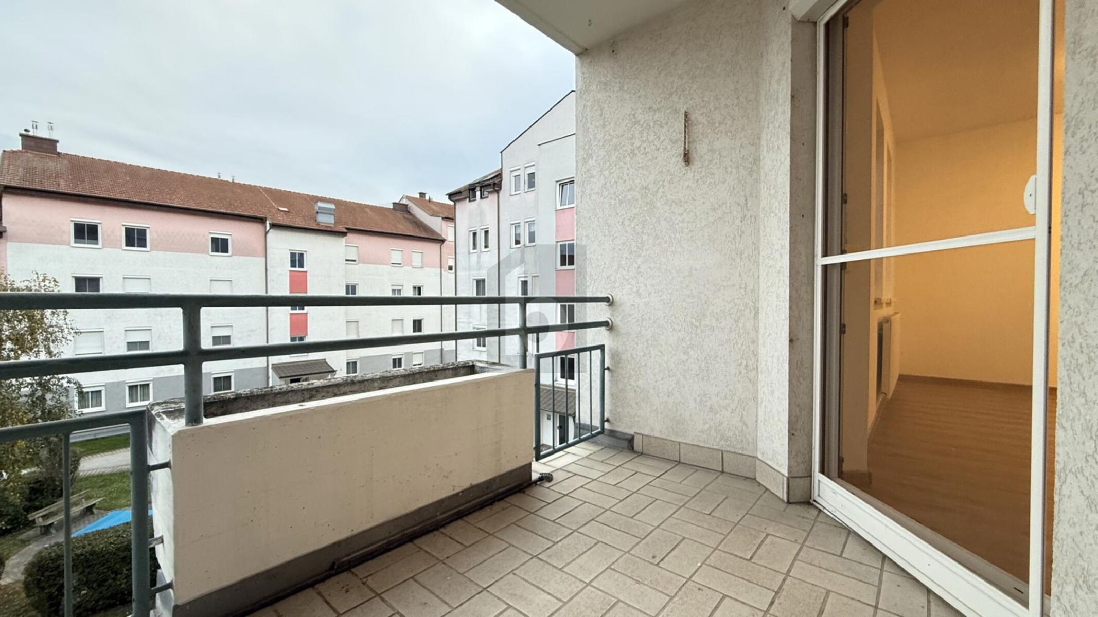 ERSTBEZUG NACH KOMPLETTSANIERUNG - MIT BALKON UND GARAGE /  / 7000 Eisenstadt / Bild 4