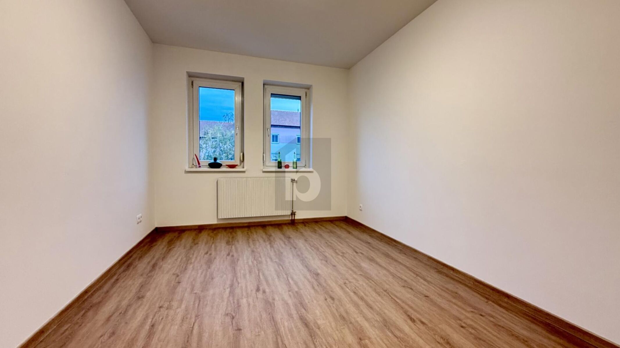 ERSTBEZUG NACH KOMPLETTSANIERUNG - MIT BALKON UND GARAGE /  / 7000 Eisenstadt / Bild 2