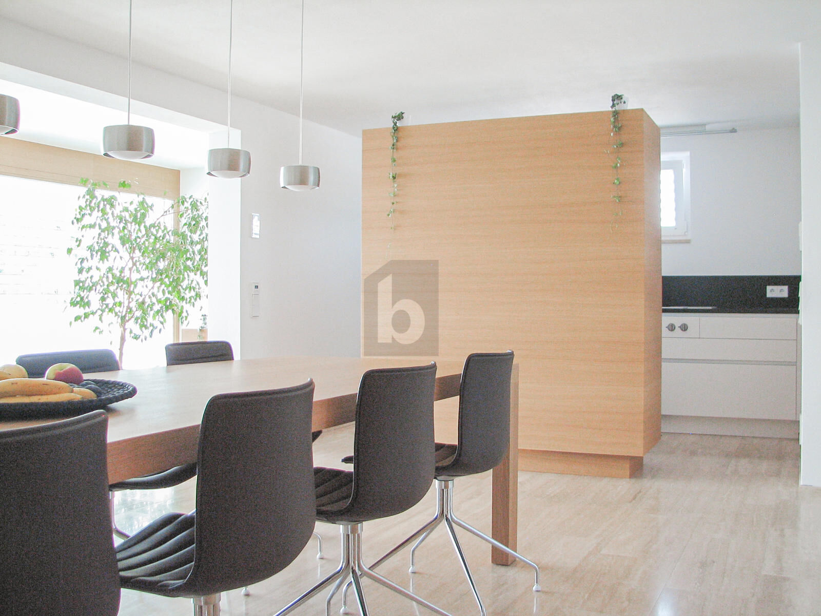 LUXUS DOPPELHAUS MIT POOL IN BESTER LAGE / / 6858 Schwarzach / Bild 1