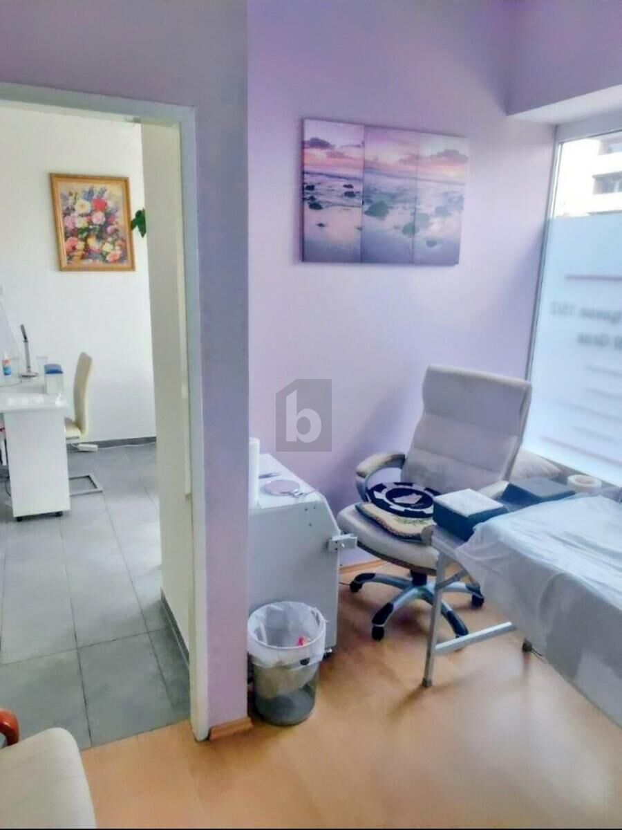 MIT GEWERBEIMMOBILIE, SEPARATEN EINGÄNGEN UND PARIFIZIERUNGSMÖGLICHKEIT / / 8020 Graz / Bild 1