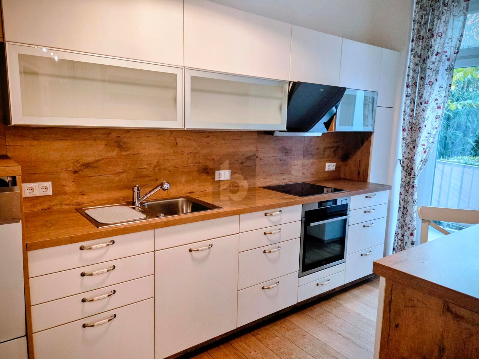 TRAUMHAFTE ALTBAUWOHNUNG MIT BALKON - MODERN & VOLLRENOVIERT /  / 8020&nbsp;Graz / Bild 4