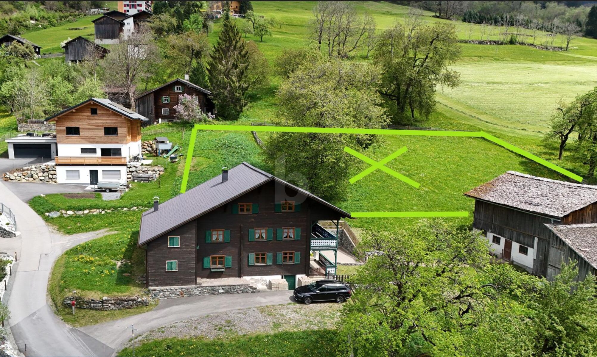 SONNIG, TOPLAGE IN RUHEGEBIET MIT UNVERBAUBARER AUSSICHT 
