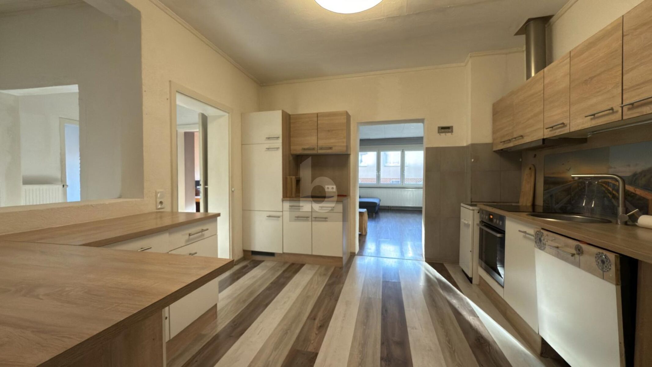 Preisreduktion! TEILSANIERT MIT GROSSEM SONNIGEN GARTEN U. STADL - 2 ZUFAHRTEN /  / 7444 Unterloisdorf / Bild 3