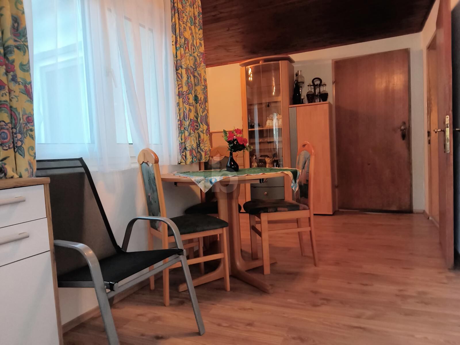 IDEALES WOHNEN MIT VIEL POTENZIAL ? IDEAL FR FAMILIEN & HANDWERKER /  / 2034 Groharras / Bild 2