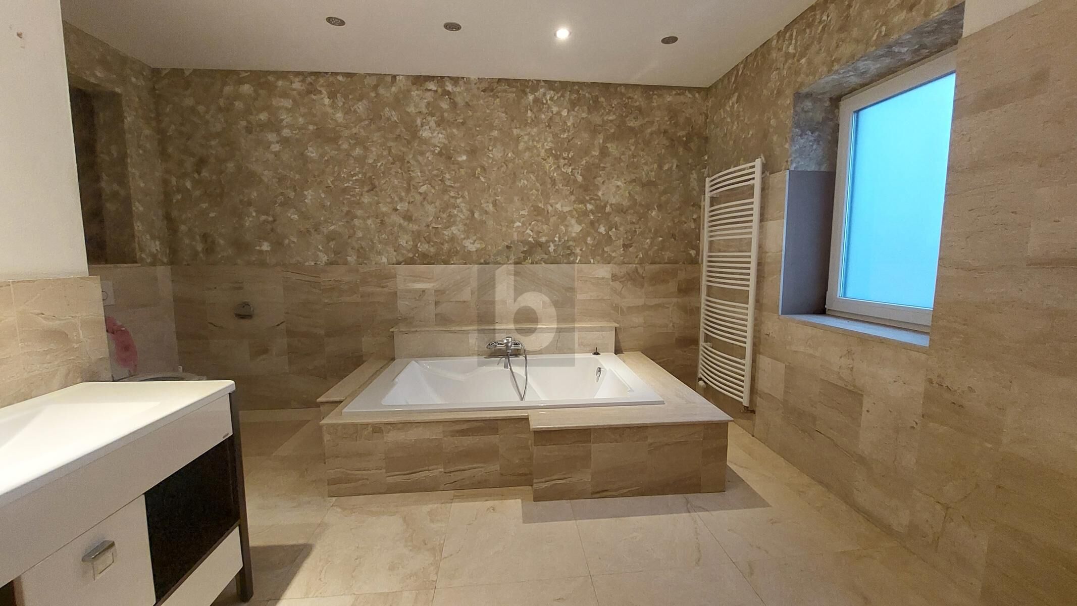 ANLAGEOBJEKT MIT 5 WOHNEINHEITEN /  / 3240 Mank / Bild 2