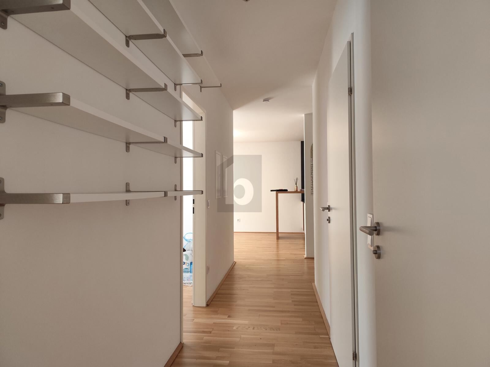 RUHIGE CITYWOHNUNG MIT HERRLICHER AUSSICHT /  / 1100 Wien / Bild 3