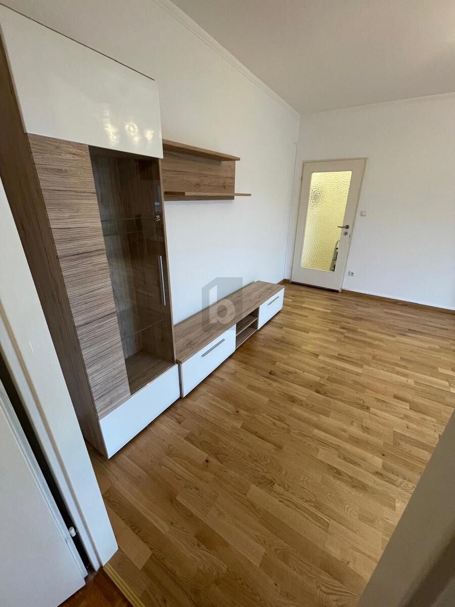 ZENTRAL, RUHIGE INNENHOF LAGE MIT SEHR GROEM BALKON /  / 3100 St. Plten / Bild 2
