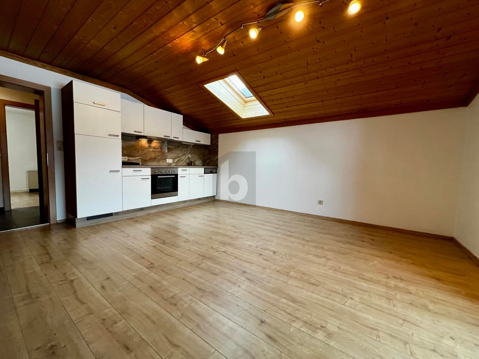 PREISHIT! TOP ZUSTAND MIT BALKON & NIEDRIGEN BETRIEBSKOSTEN / / 5632 Dorfgastein / Bild 1