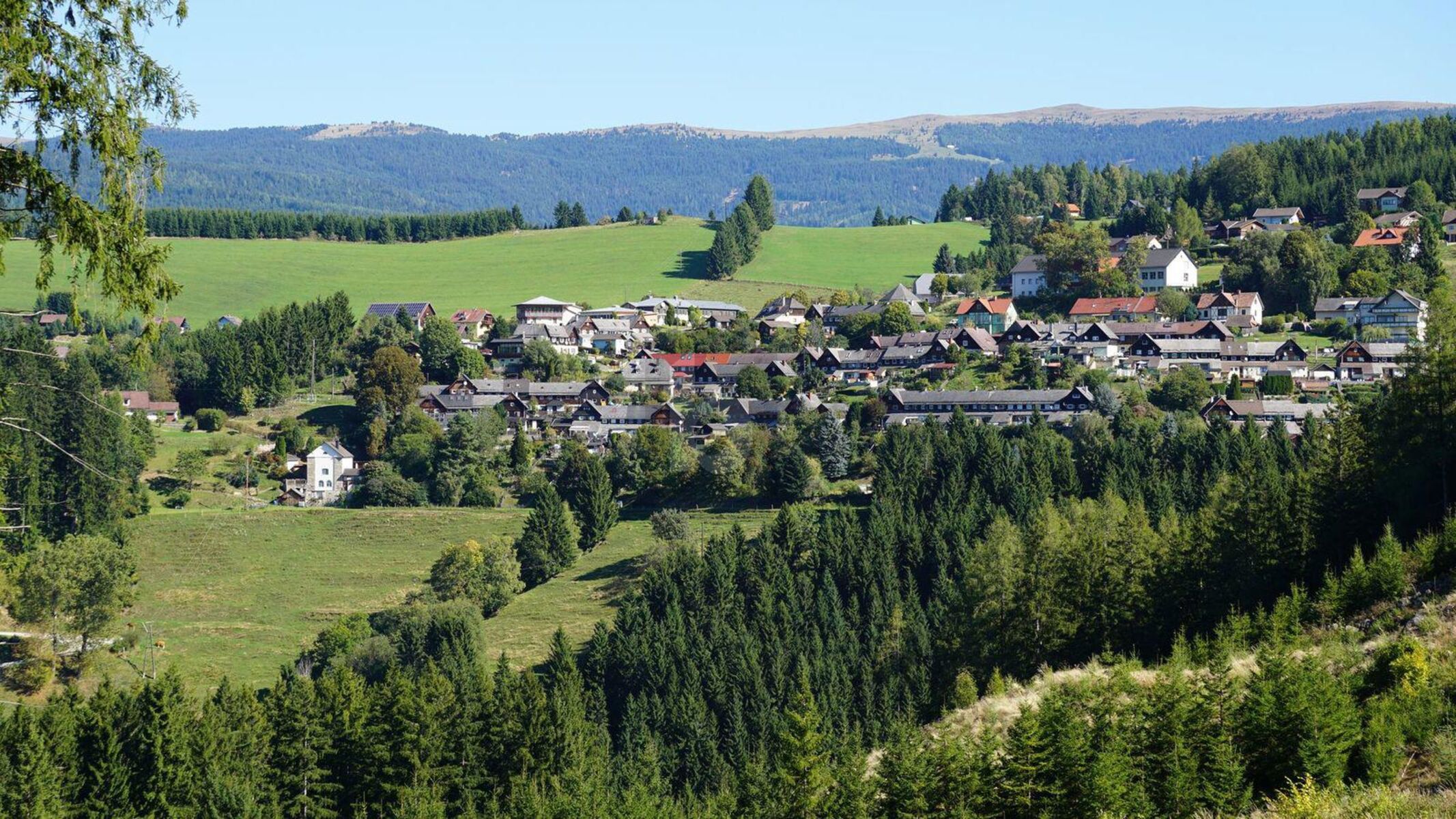 RUHEOASE ÜBER 1000 METER / / 9376 Knappenberg / Bild 1