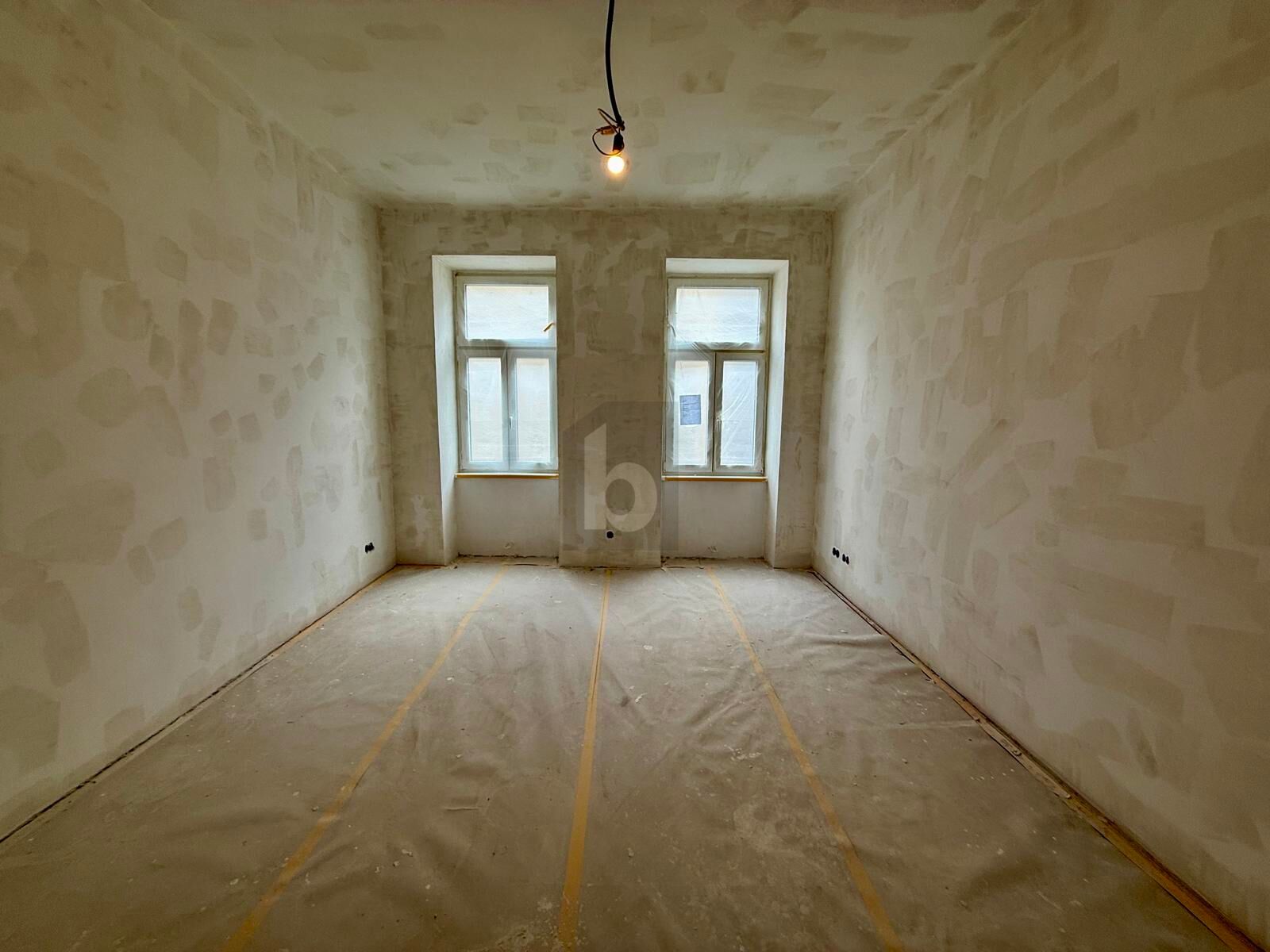 TOLLER ALTBAU IN ZENTRALER LAGE - ERSTBEZUG NACH SANIERUNG /  / 1050&nbsp;Wien / Bild 1