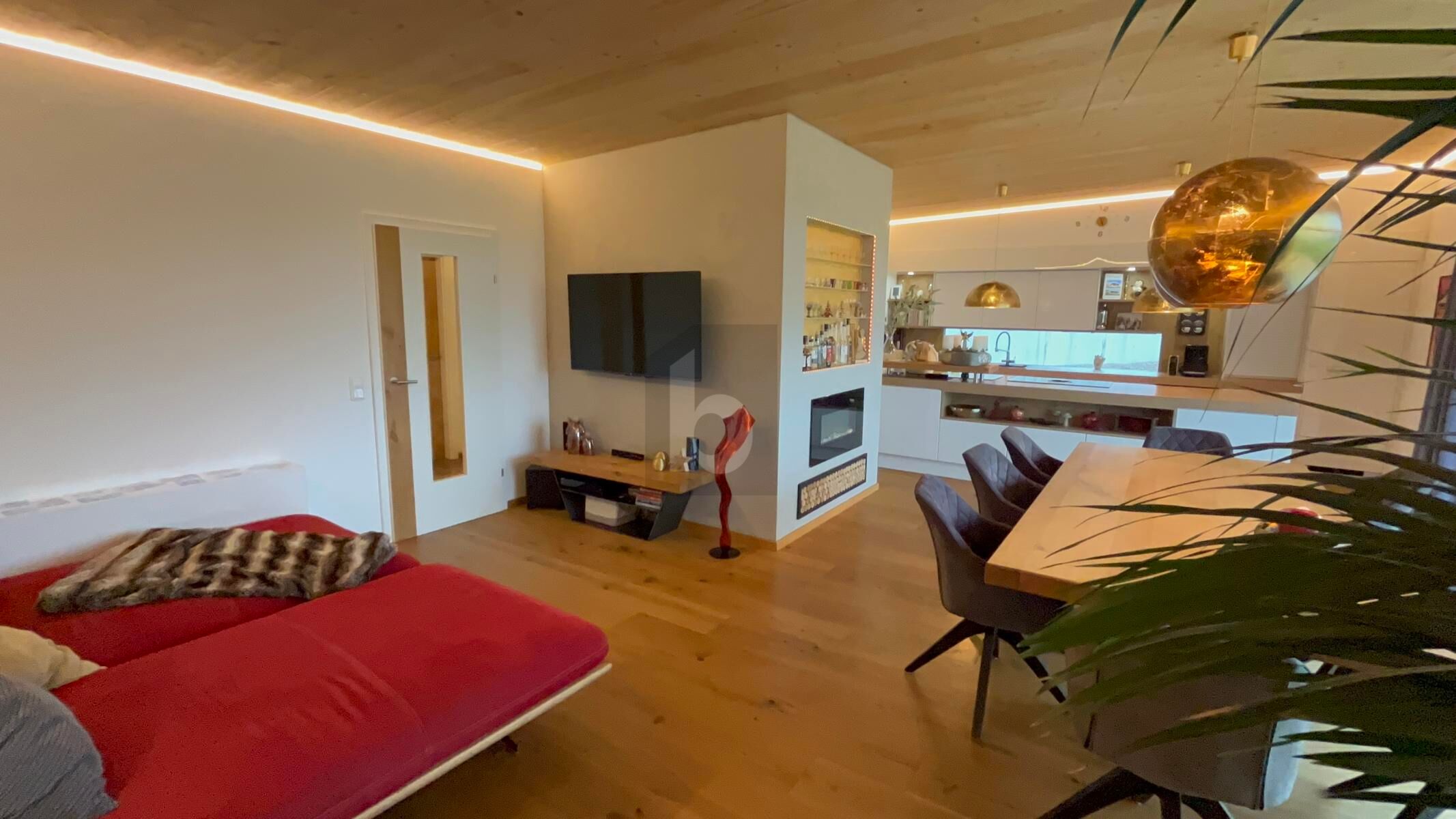 MODERN MIT PANORAMAAUSBLICK /  / 5232 Kirchberg bei Mattighofen / Bild 1