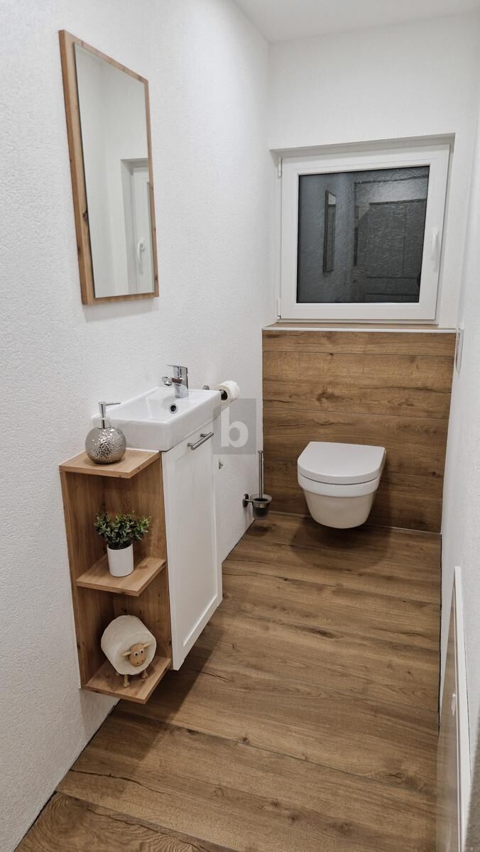 Preisreduktion! FRISCH RENOVIERT MIT POTENTIAL AUF ZWEIFAMILIENHAUS /  / 5280&nbsp;Braunau am Inn / Bild 3