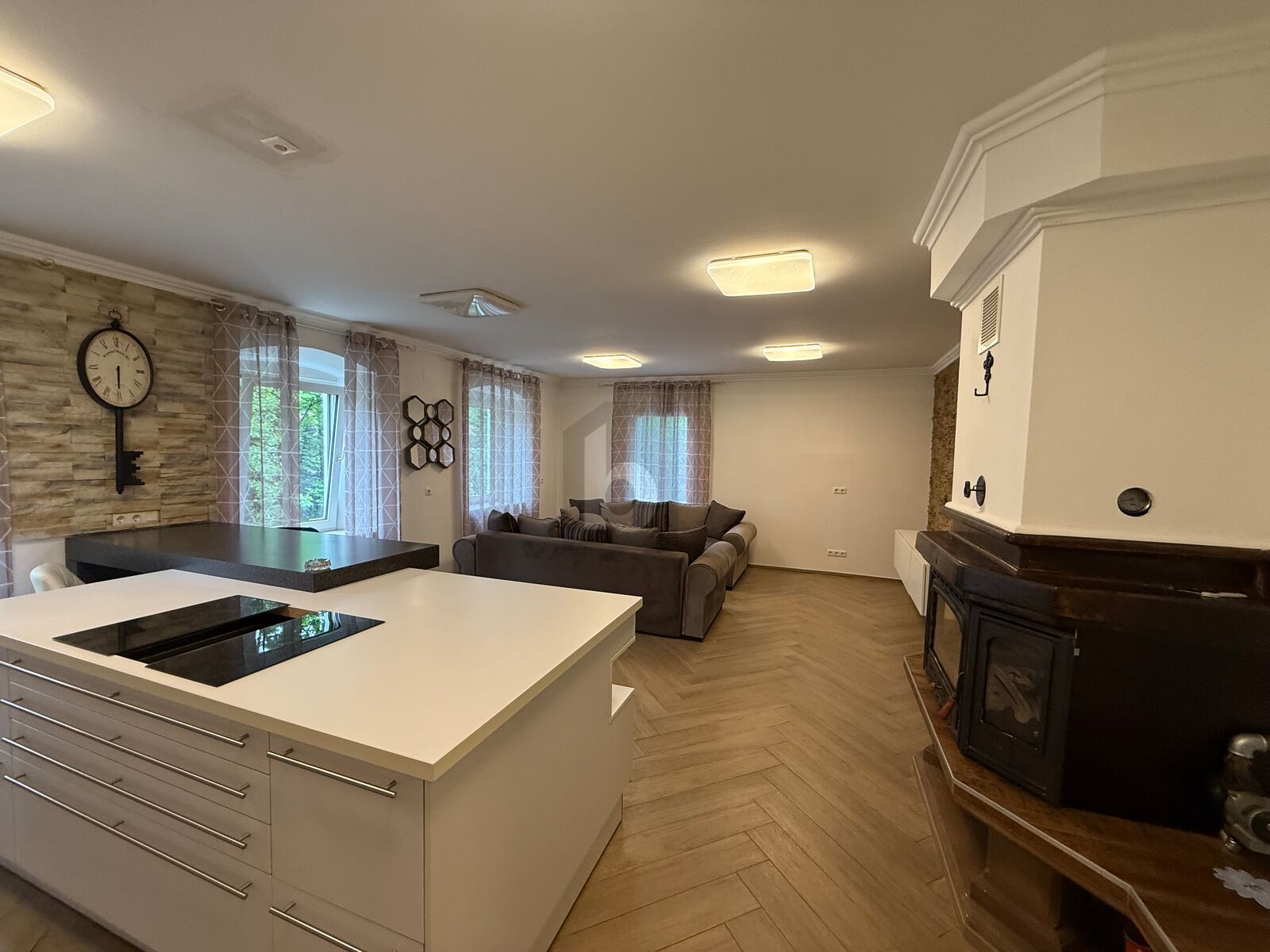 BERGLUFT,  RUHELAGE UND MODERN MIT KAMIN /  / 2564&nbsp;Furth an der Triesting / Bild 1