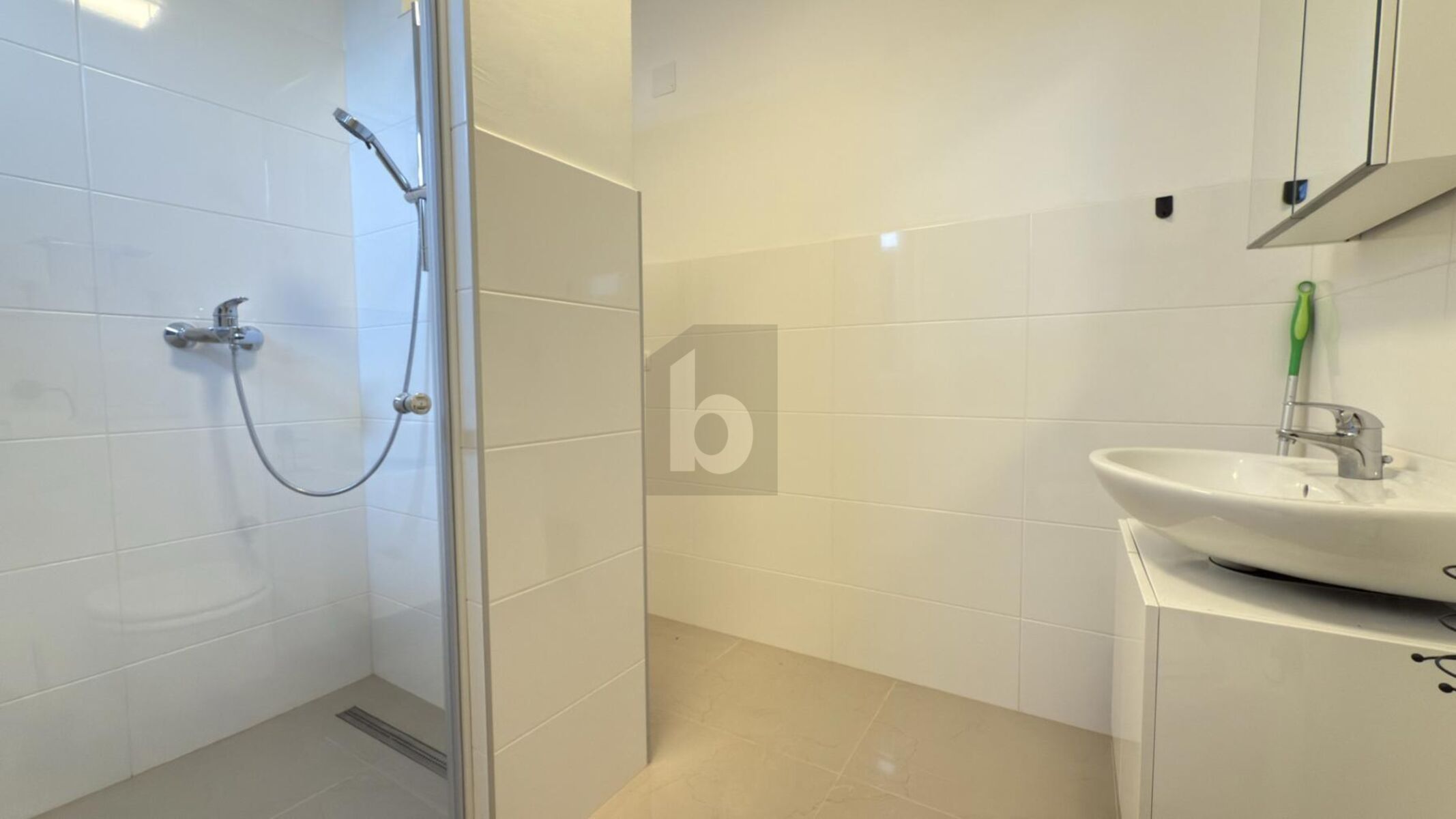 MIT GROSSER TERRASSE & MODERNER EINBAUK�CHE - TOP RAUMAUFTEILUNG  /  / 2821&nbsp;Lanzenkirchen / Bild 3