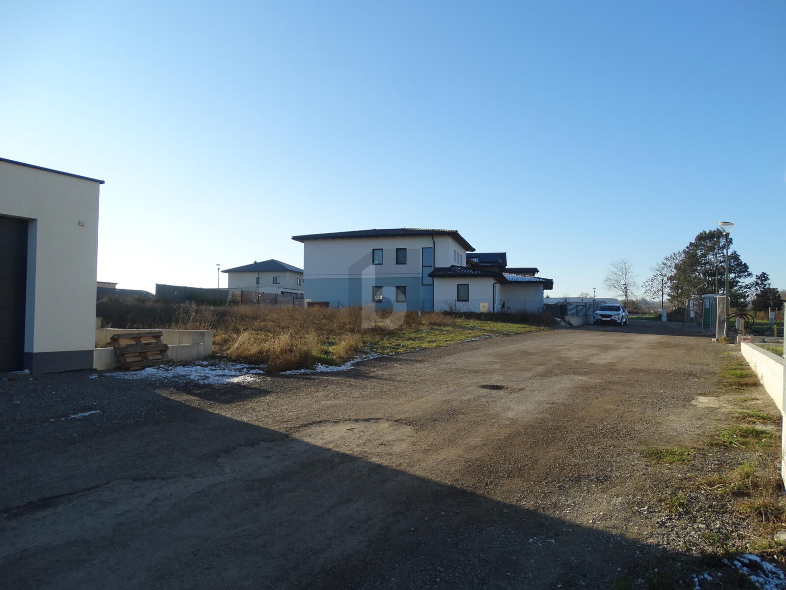 EXKLUSIV: S�DAUSRICHTUNG, DOPPELTER STRA�ENZUGANG, PERFEKTE LAGE!