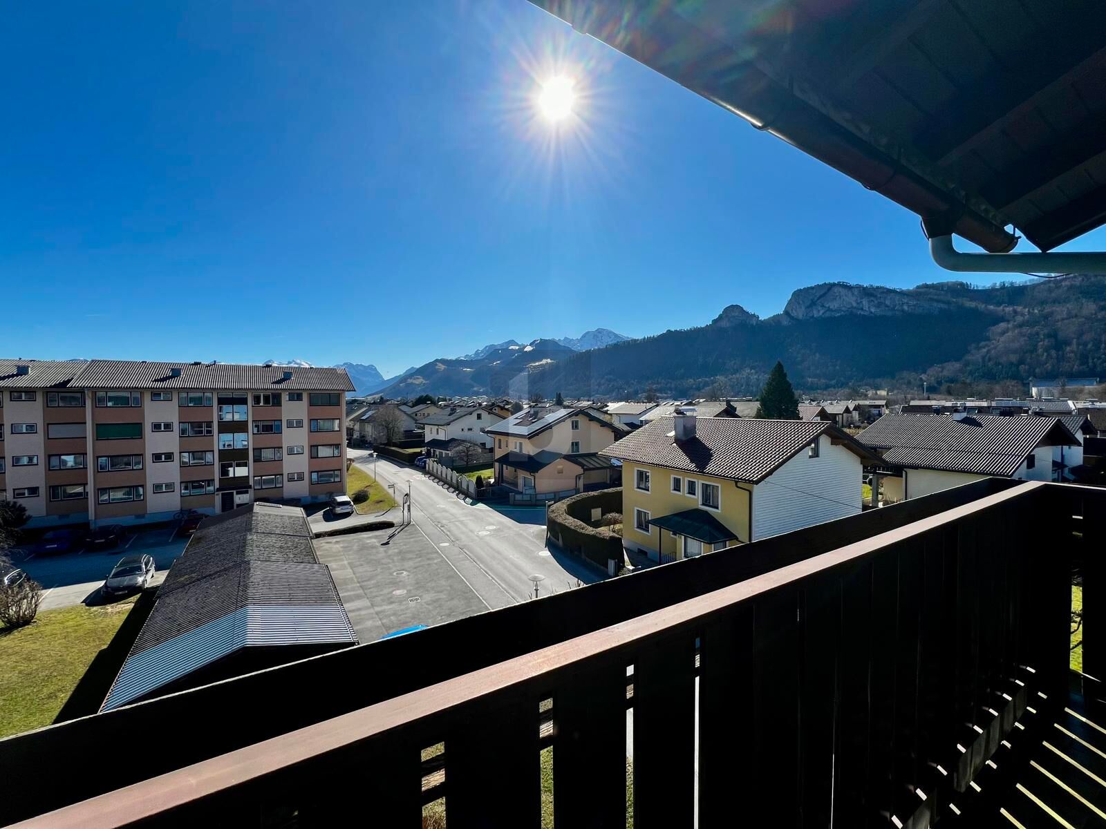 Preisreduktion! LICHTDURCHFLUTETER WOHNTRAUM IN RUHELAGE MIT UNTERSBERGBLICK & RUHIGEM BALKON